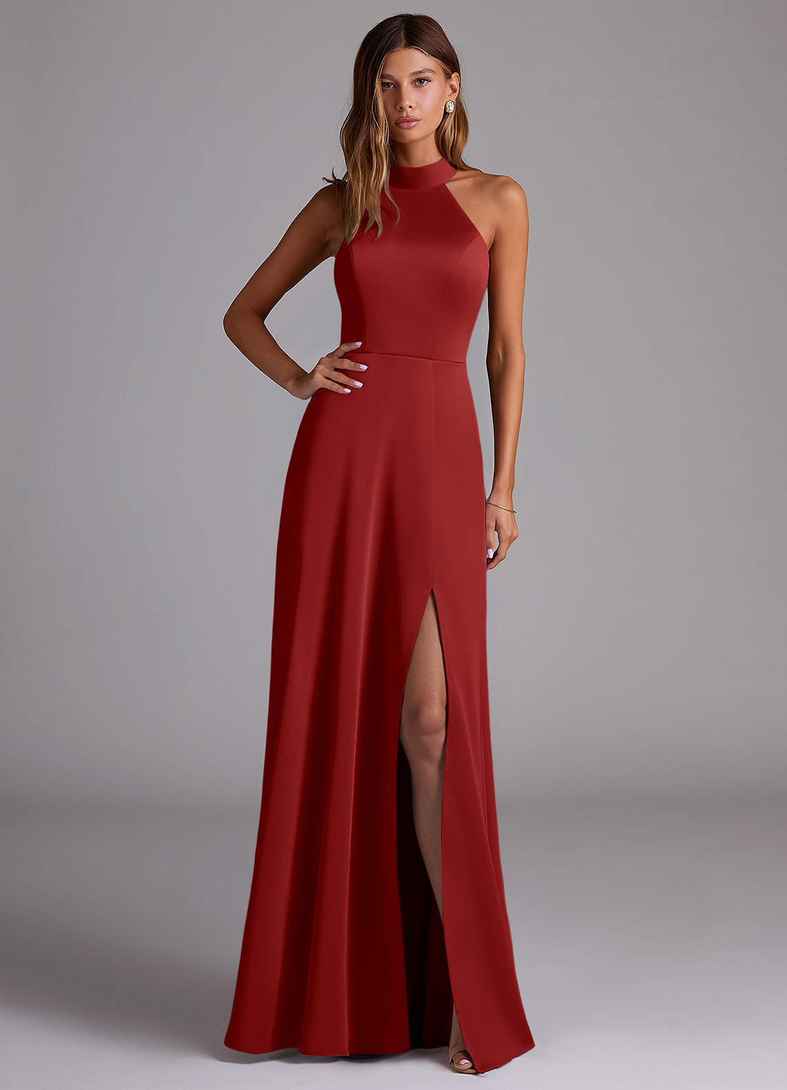 Azazie Myra Robes de demoiselle d'honneur Robe Trapèze en Satin extensible Fente Latérale Grenade image1