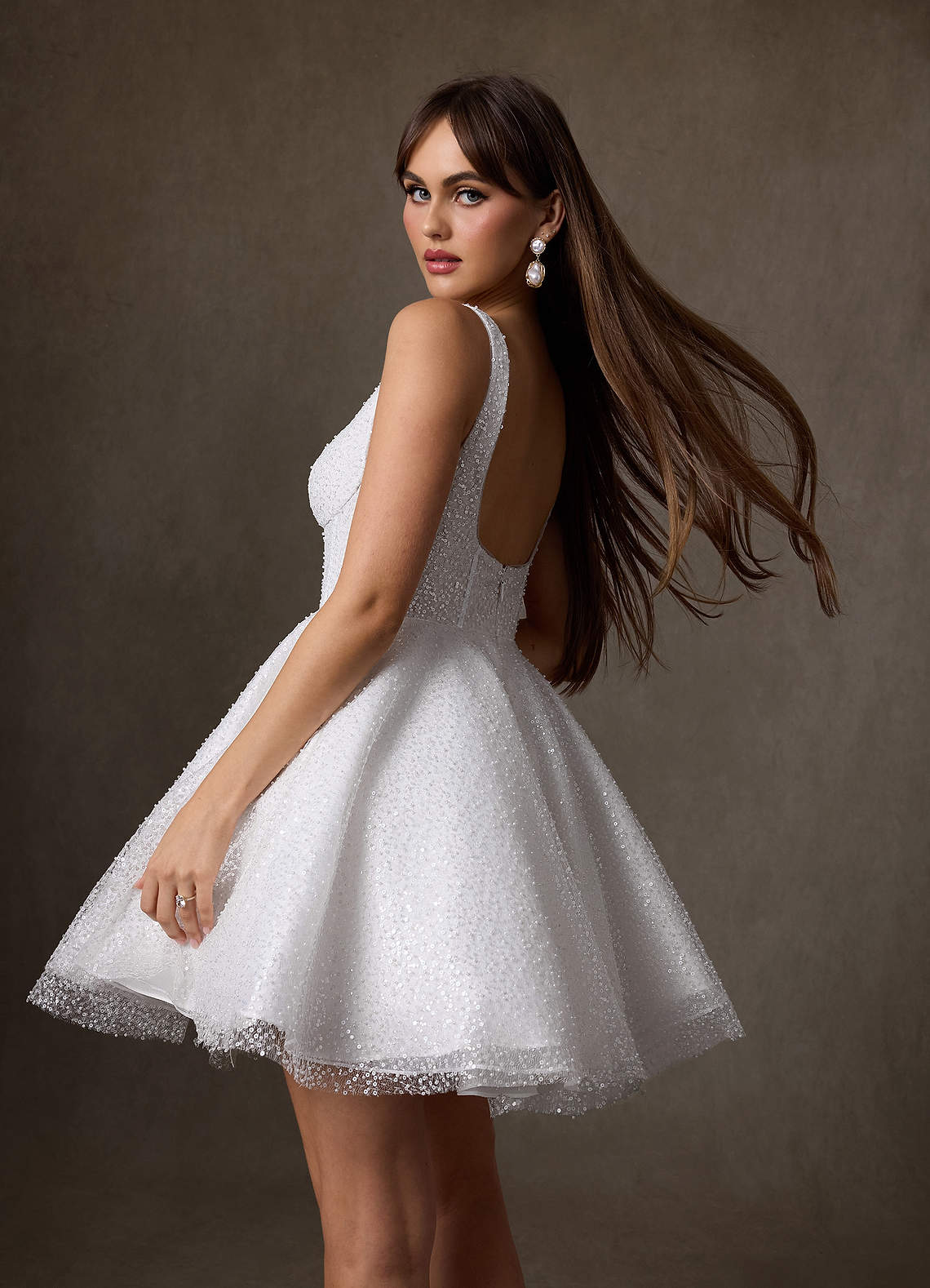 Azazie Avita Robes de mariée Robe Trapèze en Perlage avec poches Blanc De Diamant image1