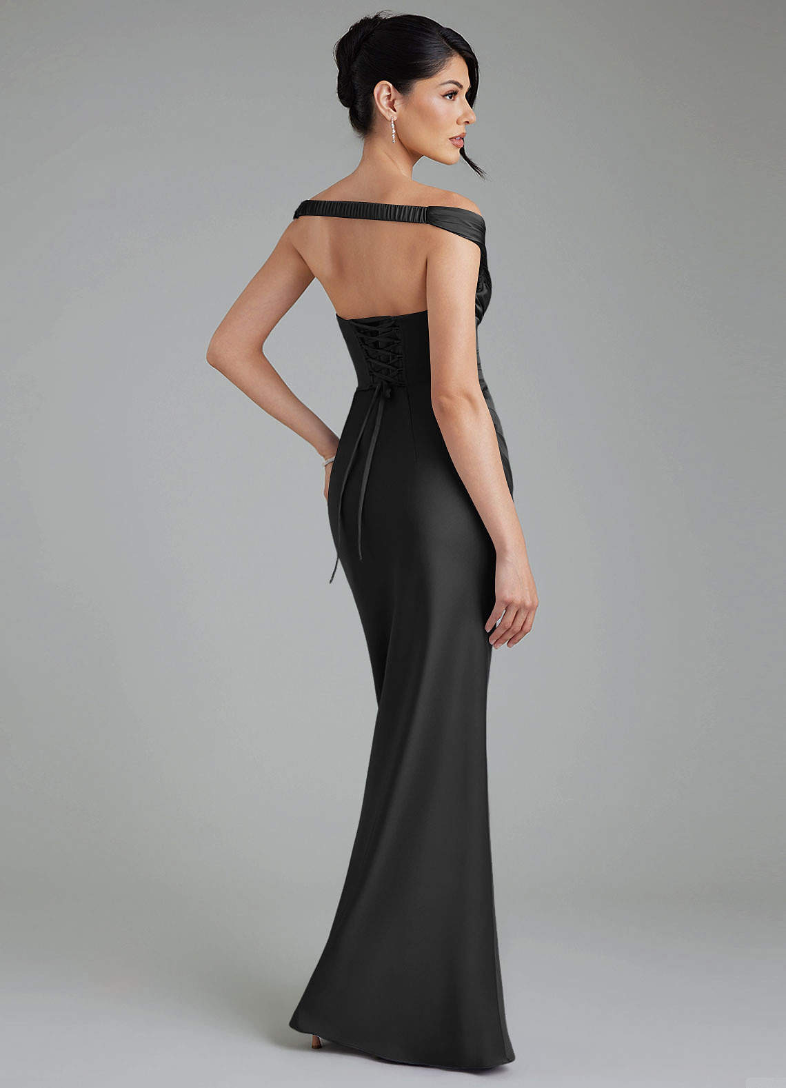 stella bridesmaid dresses Azazie Black Stretch Satin 26W) and in custom Dreamy Details Royal blue takeover 💙👑 Size:M (10-12)