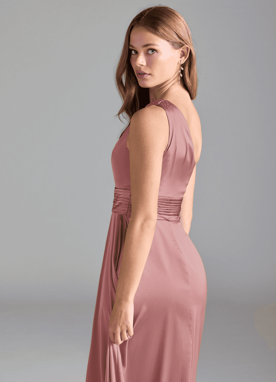 Azazie Dallas Vestidos de damas de honor Vestido de Rosa Polvorienta de Satén Elástico de Corte en A con Hombro unilateral image6