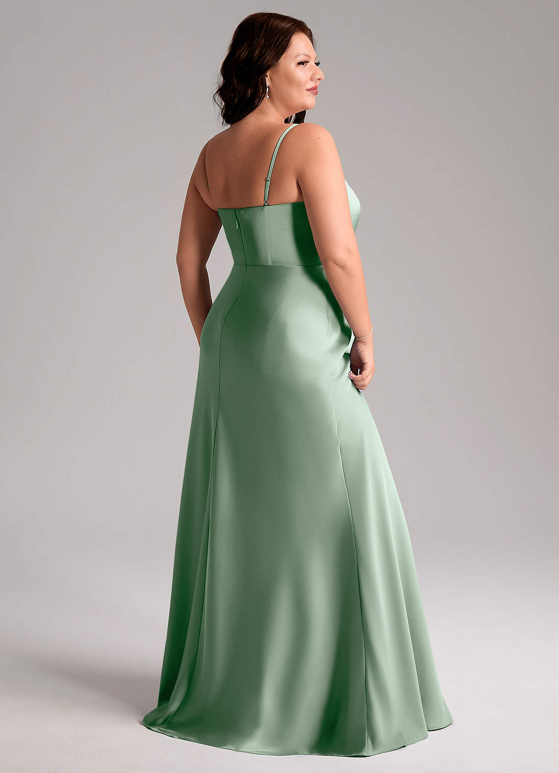 Azazie Lidia Vestidos de madrinha de casamento Vestido Agave de Cetim elástico de sereia com Fenda Lateral image5