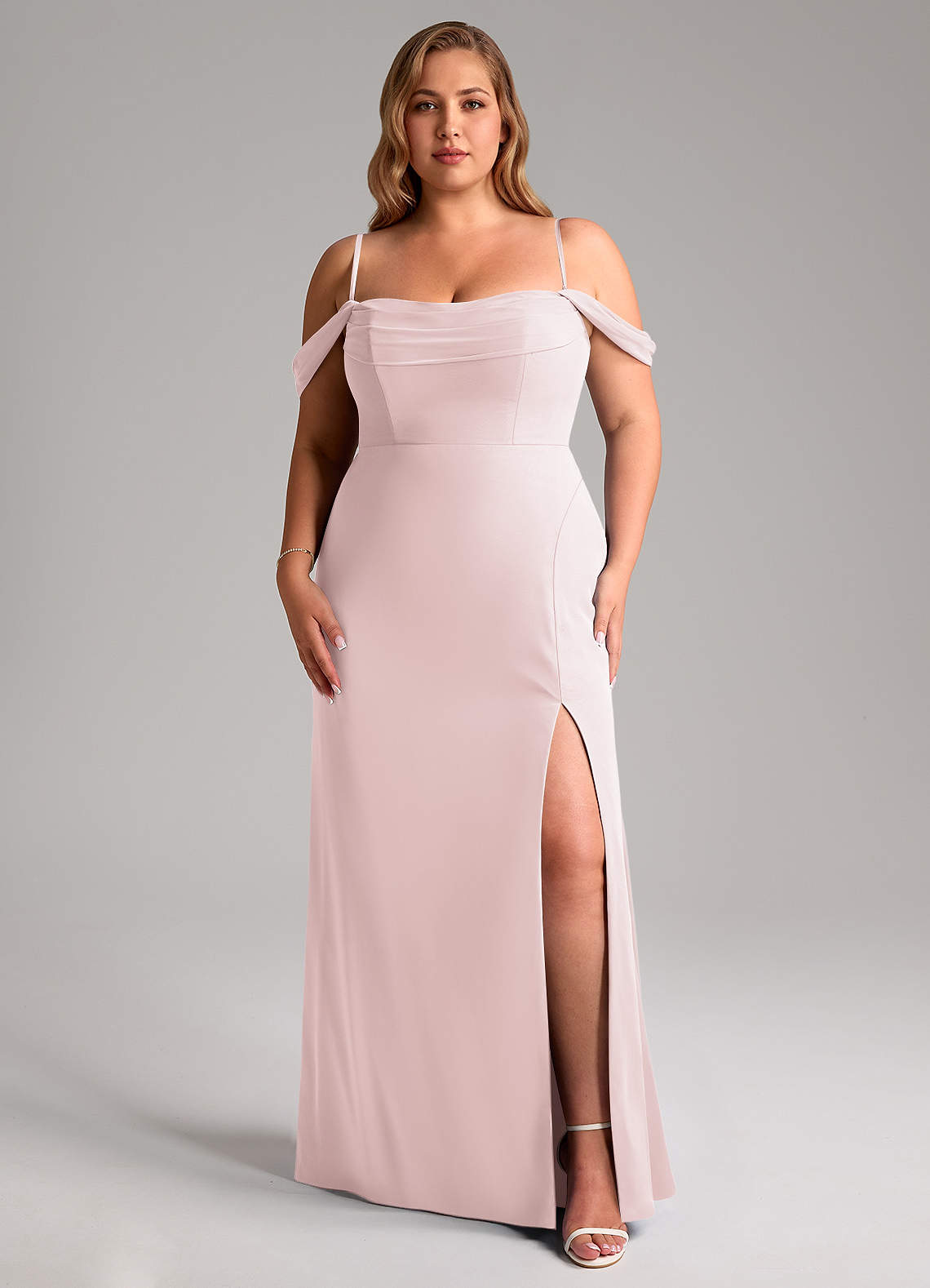 Azazie Saige Vestidos de madrinha de casamento Vestir Rosa Corado de Chiffon de Linha A com Fora do ombro image13