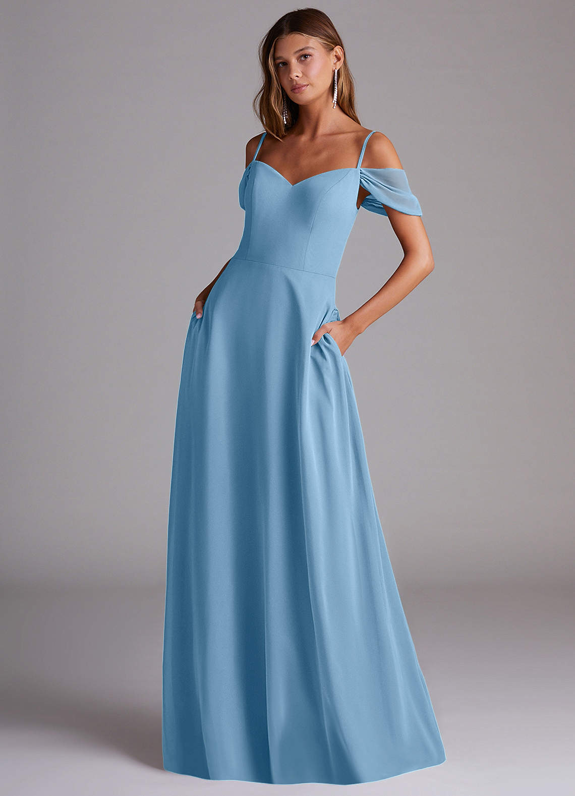 Azazie Marley Robes de demoiselle d'honneur Robe Trapèze Convertible en Mousseline de soie Épaule décolletée Acier Bleuté image1