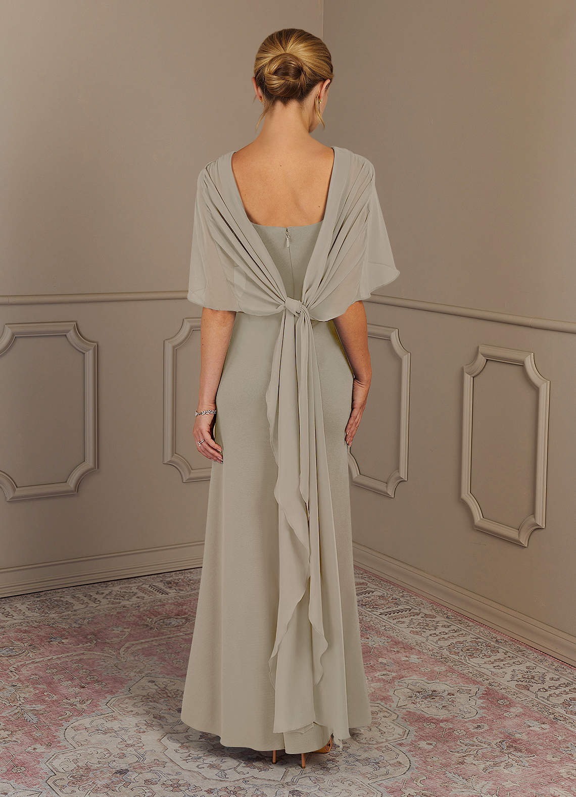 Azazie Dion vestidos de madre de la novia Vestido de Gris Pardo de Crepé elástico de Recto con Scoop image5