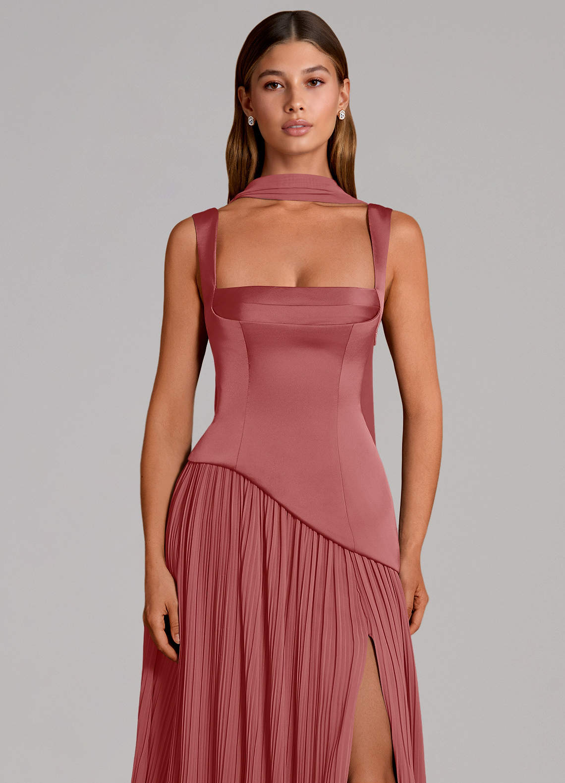 Azazie Stephanie Vestidos de madrinha de casamento Vestido Rosa Antiga de Cetim elástico de Linha A com Plissado image5