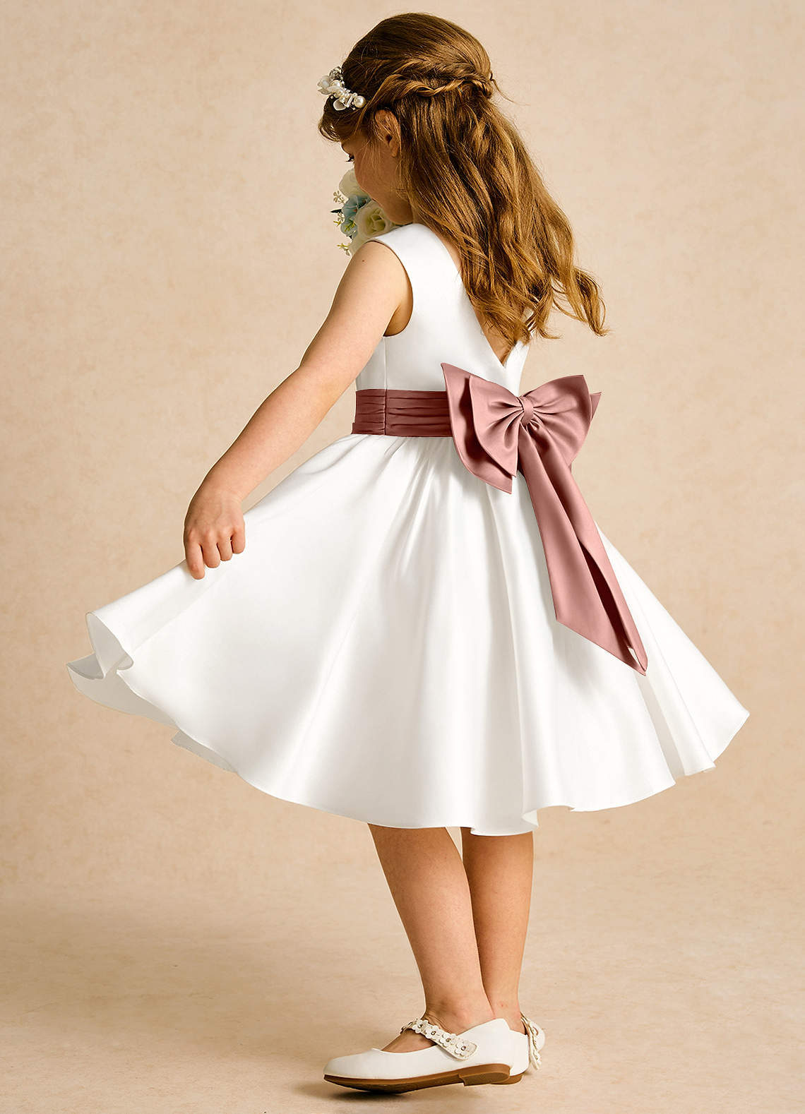 Azazie Sosie vestidos de niña de las flores Vestido de Marfil Rosa De Cedro de Satin Mate de Corte En A con Plisado image3