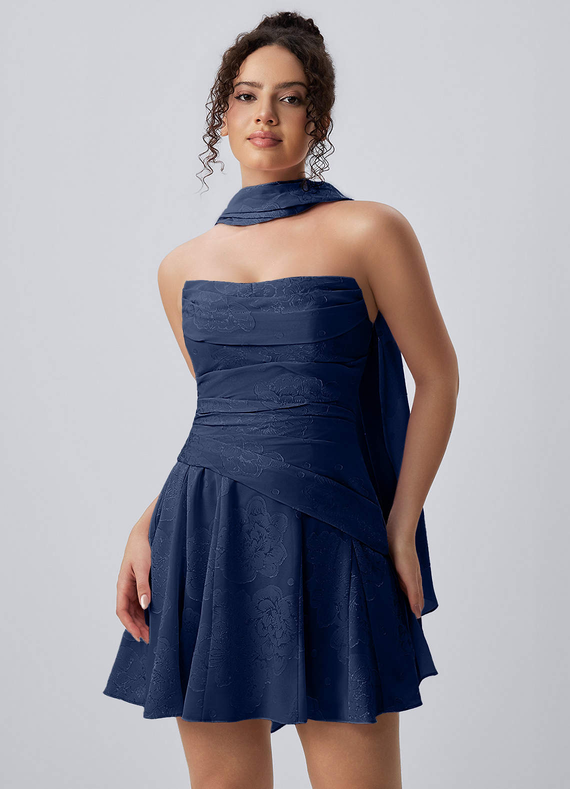 dark blue lace skater dress Iphigenie Navy Spaghetti Strap Chiffon Lace-Up Mini Color:OFF WHITE/GOLD Crafted in sparkling glitter VM: Bridesmaid Brown Prio The Joy of Black