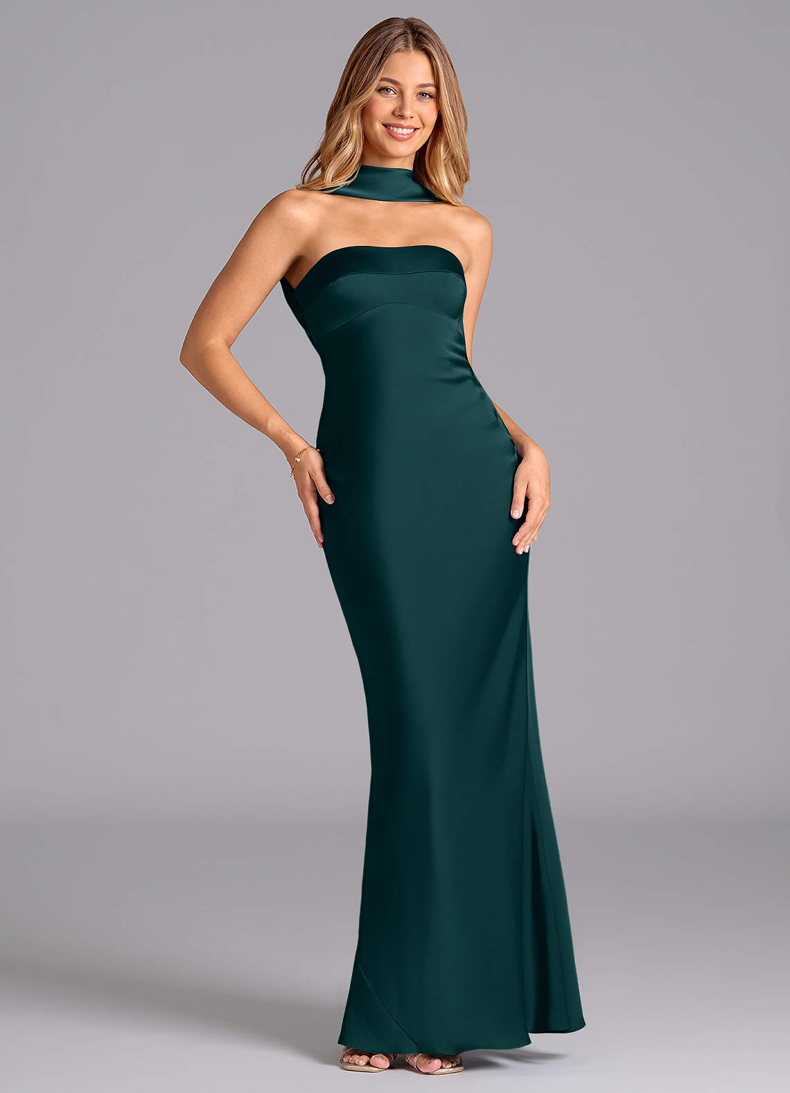 Azazie Lusinda Vestidos de damas de honor Vestido de Pino de Satén Elástico de Corte Sirena con Sin tirantes image2