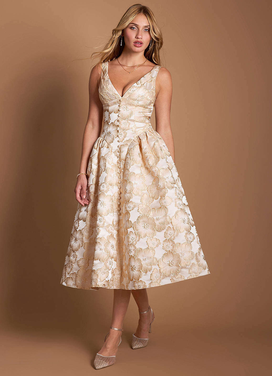 Sylvia Midi Klänning Förgylld Grädde image4