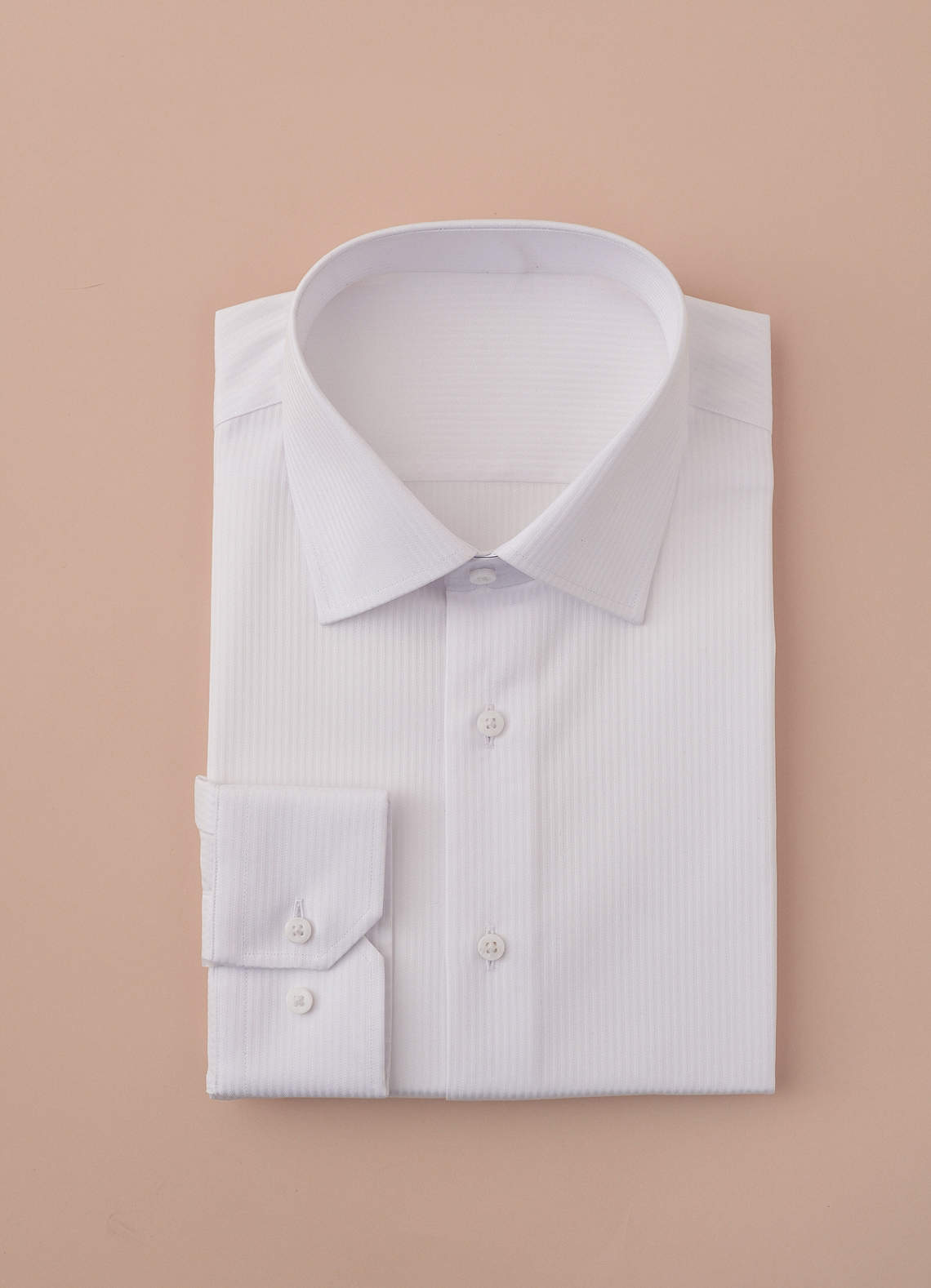 front Aiden CriWhite 100% Cotton Non-Iron Striped Dress Shirt