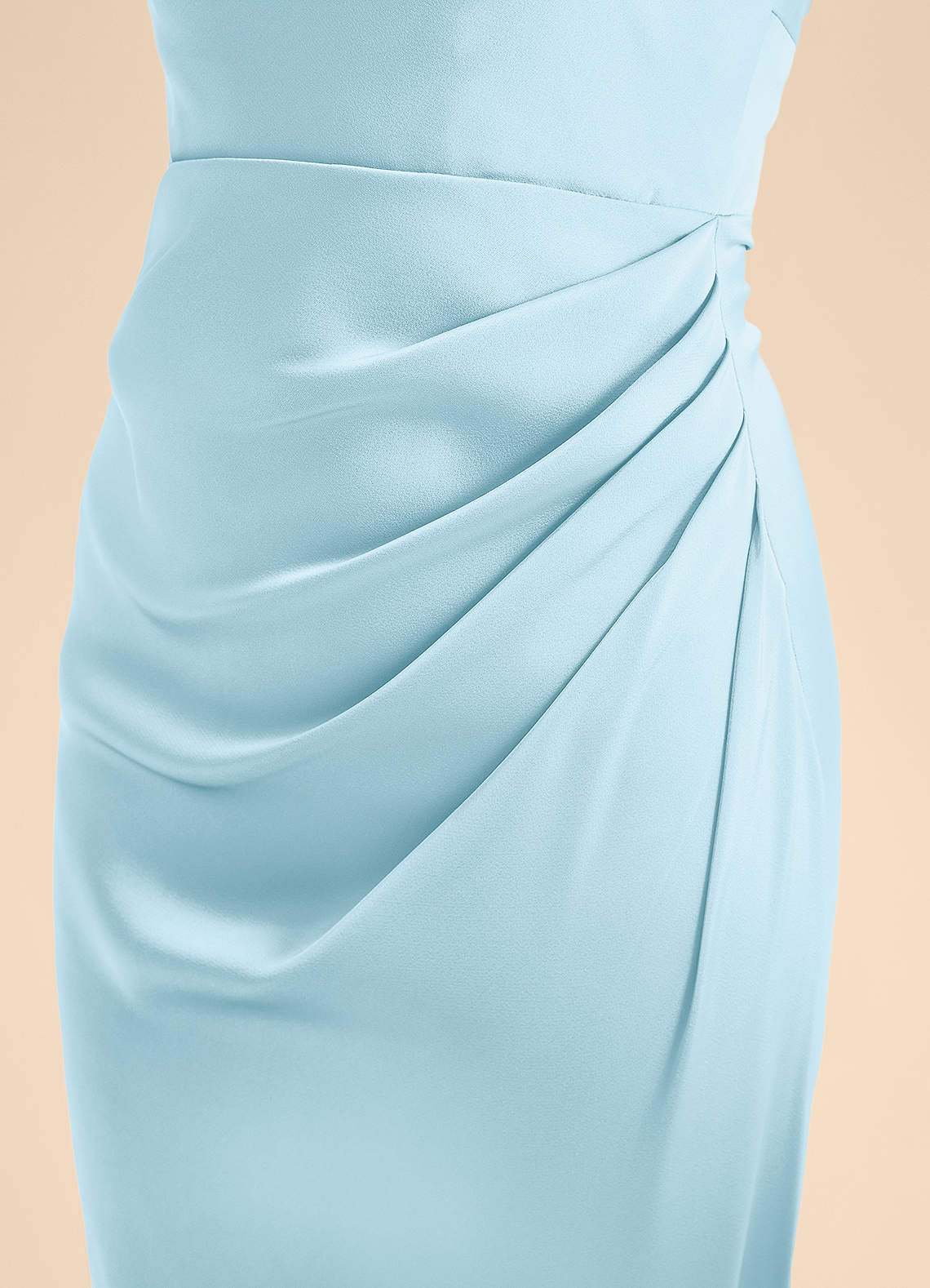 Azazie Renna Junior Vestido de Azul Cielo de Satén Elástico de Corte En A con Plisado image6