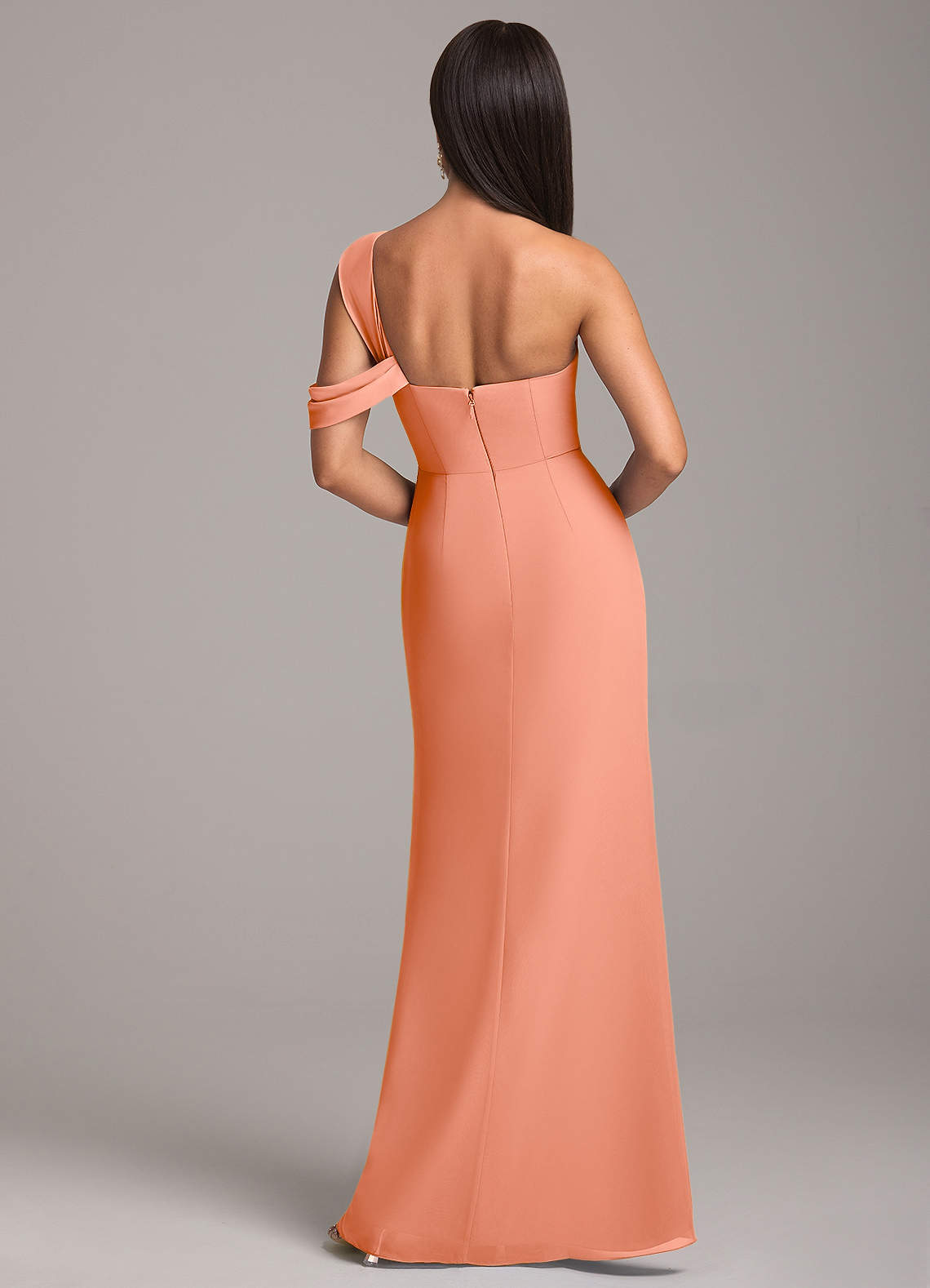 Azazie Wynter Vestidos de damas de honor Vestido de Atardecer de Gasa de Corte Recto con Vestidos sin tirantes image5