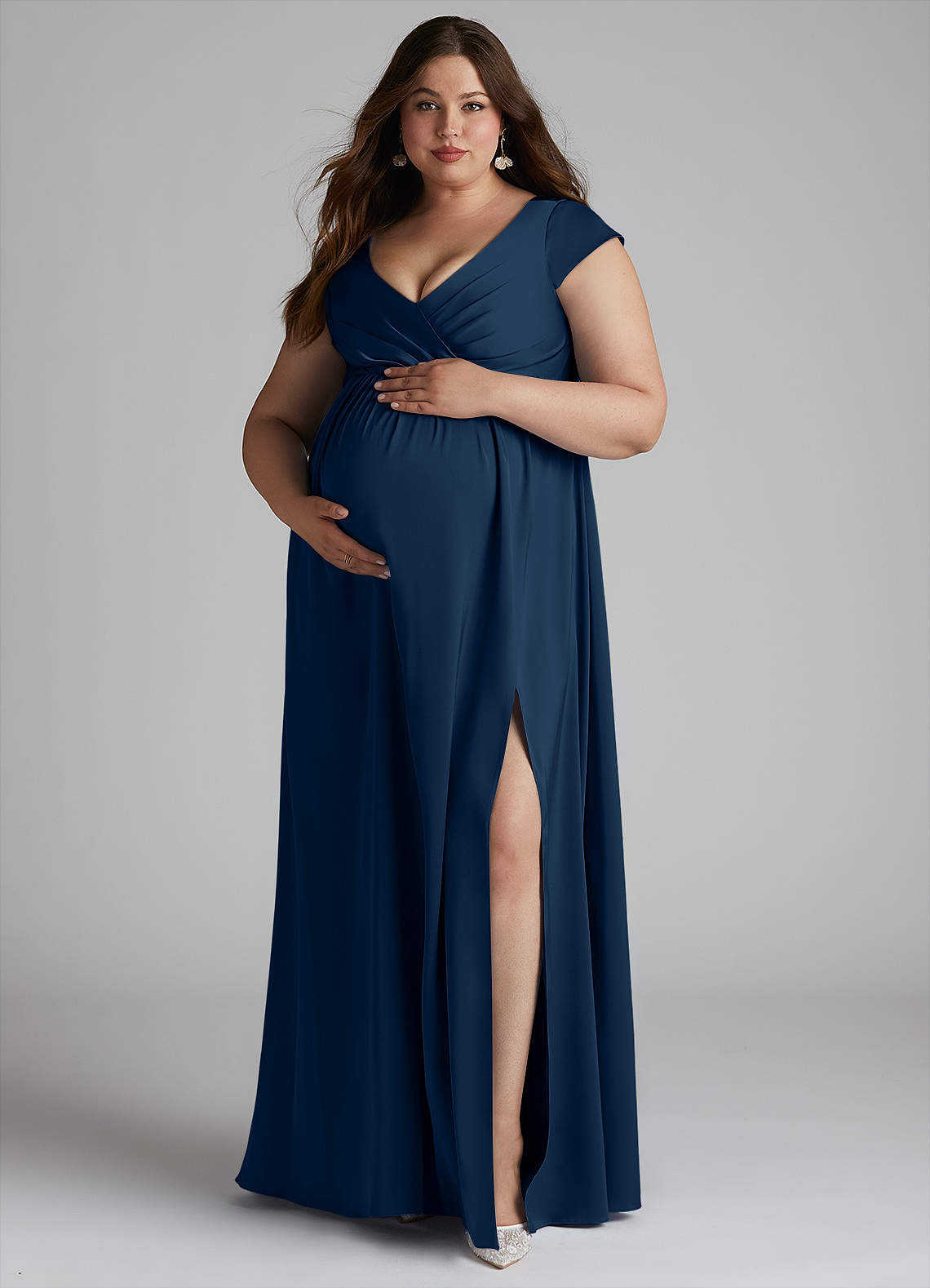 Azazie Allessia vestidos de dama de honor de maternidad Vestido de Corte en A Plisado Hasta el suelo Satén Elástico image10