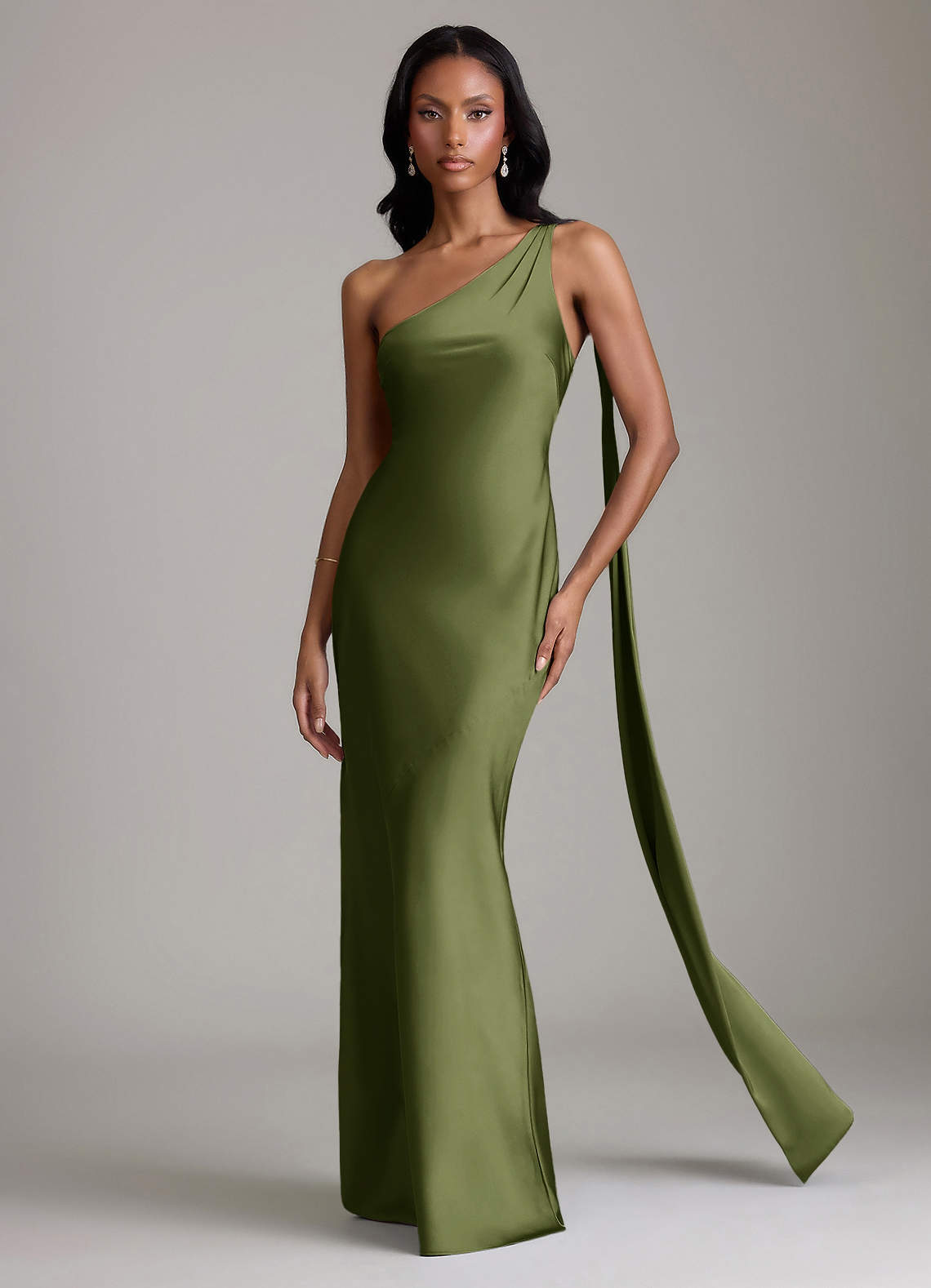 Azazie Juniper Brudtärnklänningar Klä av Sjöjungfru i Stretch Satin Ena axeln Oliv image3