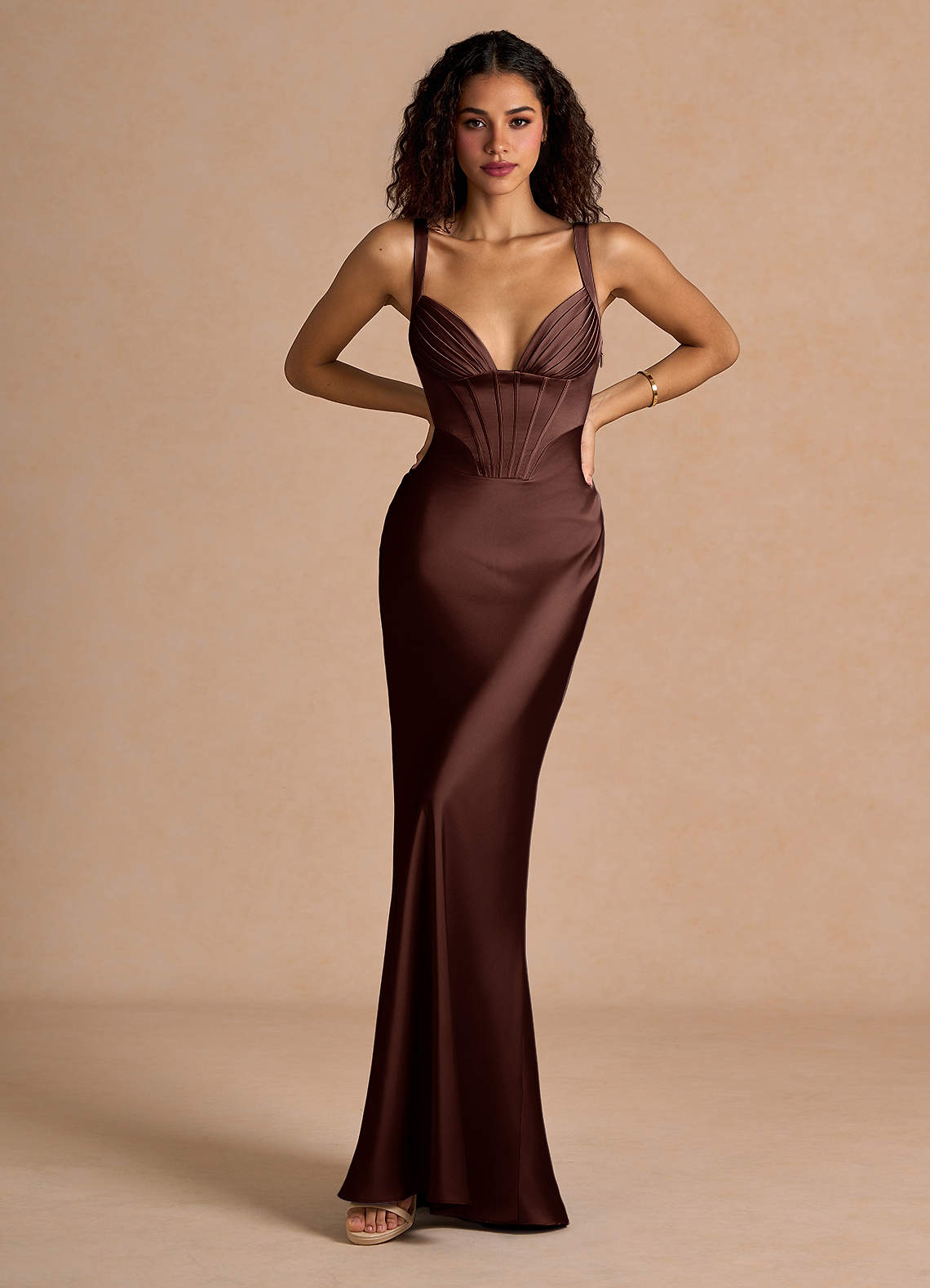 Vestido Moca Coco Largo Ainsley image1