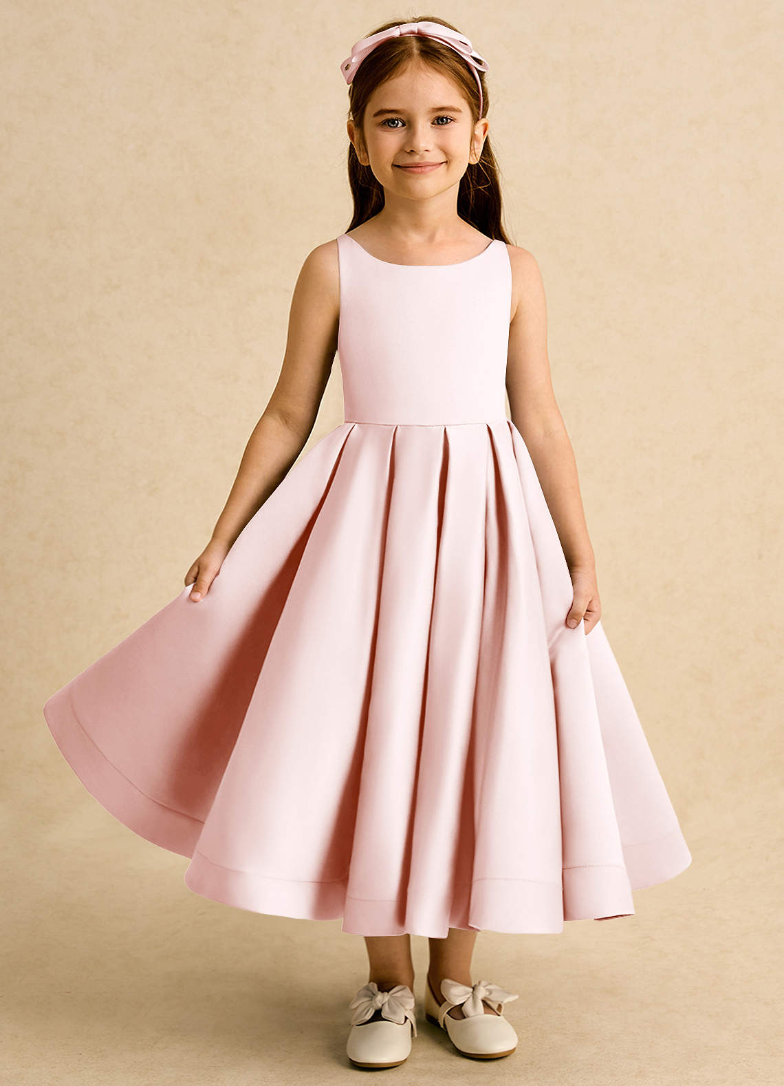 Azazie Babs Blumenmädchenkleider Ballkleid Plissee Matte Satin Kleid Zartrosa image1