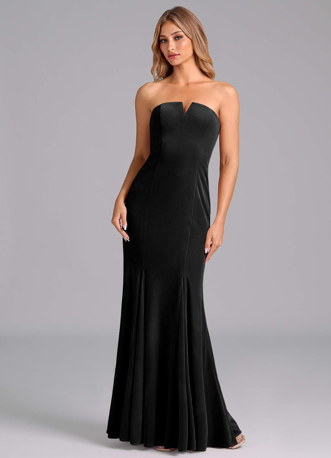 Azazie Yinnie Vestidos de damas de honor Vestido de Negro de terciopelo de Corte Sirena Convertible con Sin tirantes image1