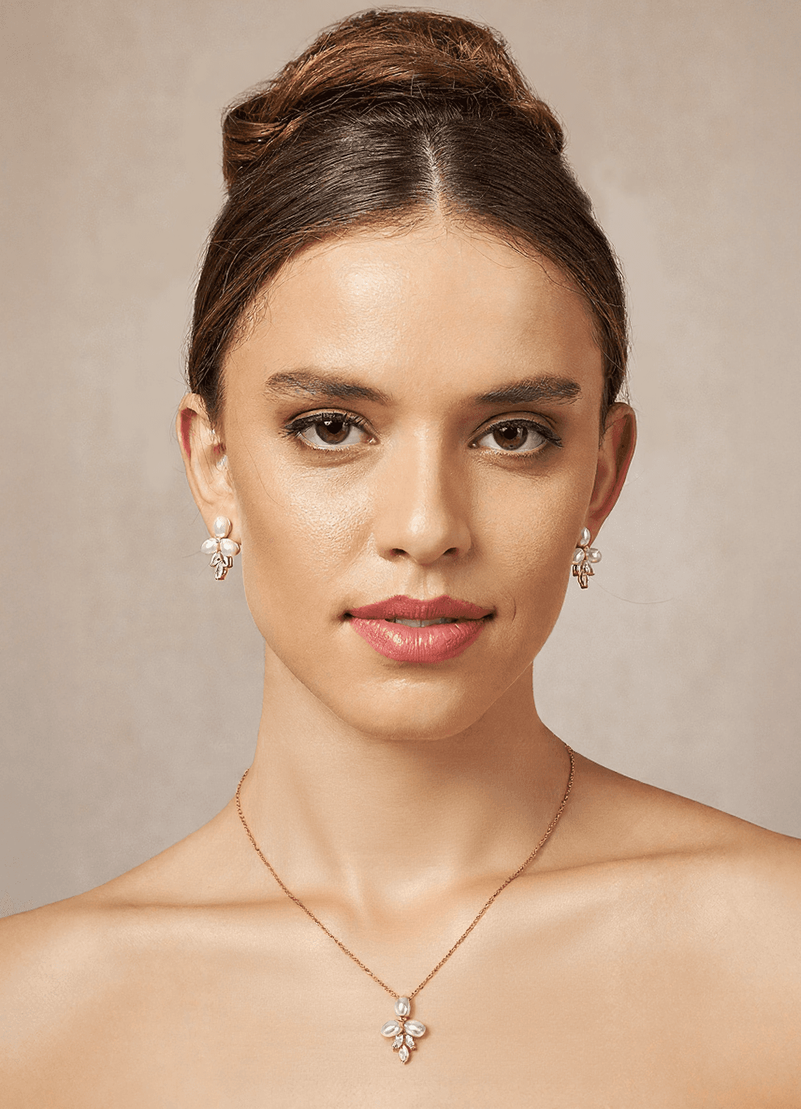 front Clover Drop Jewelry Set