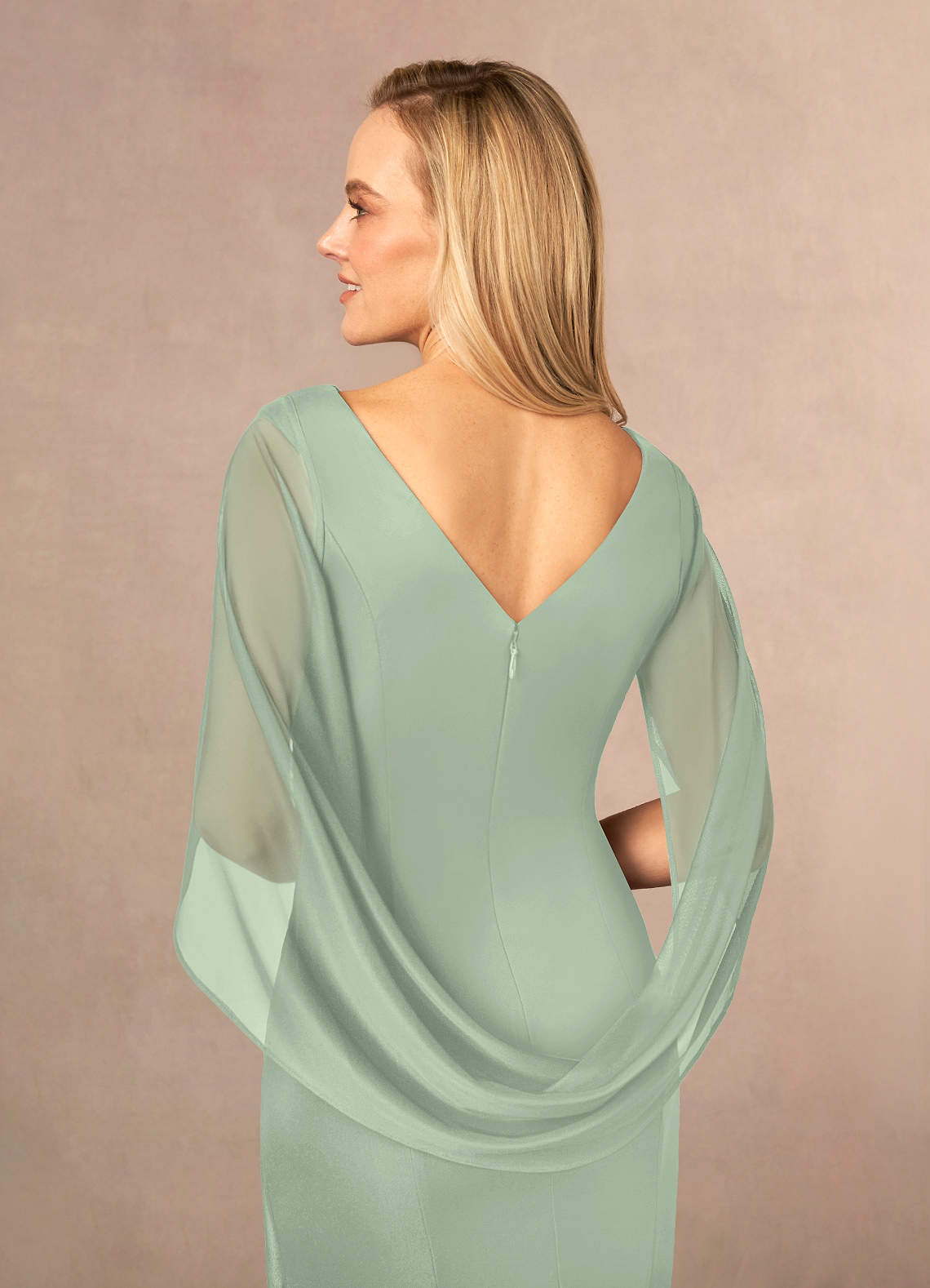 Burgundy Mermaid Scoop Pleated Mesh Dress main image 1