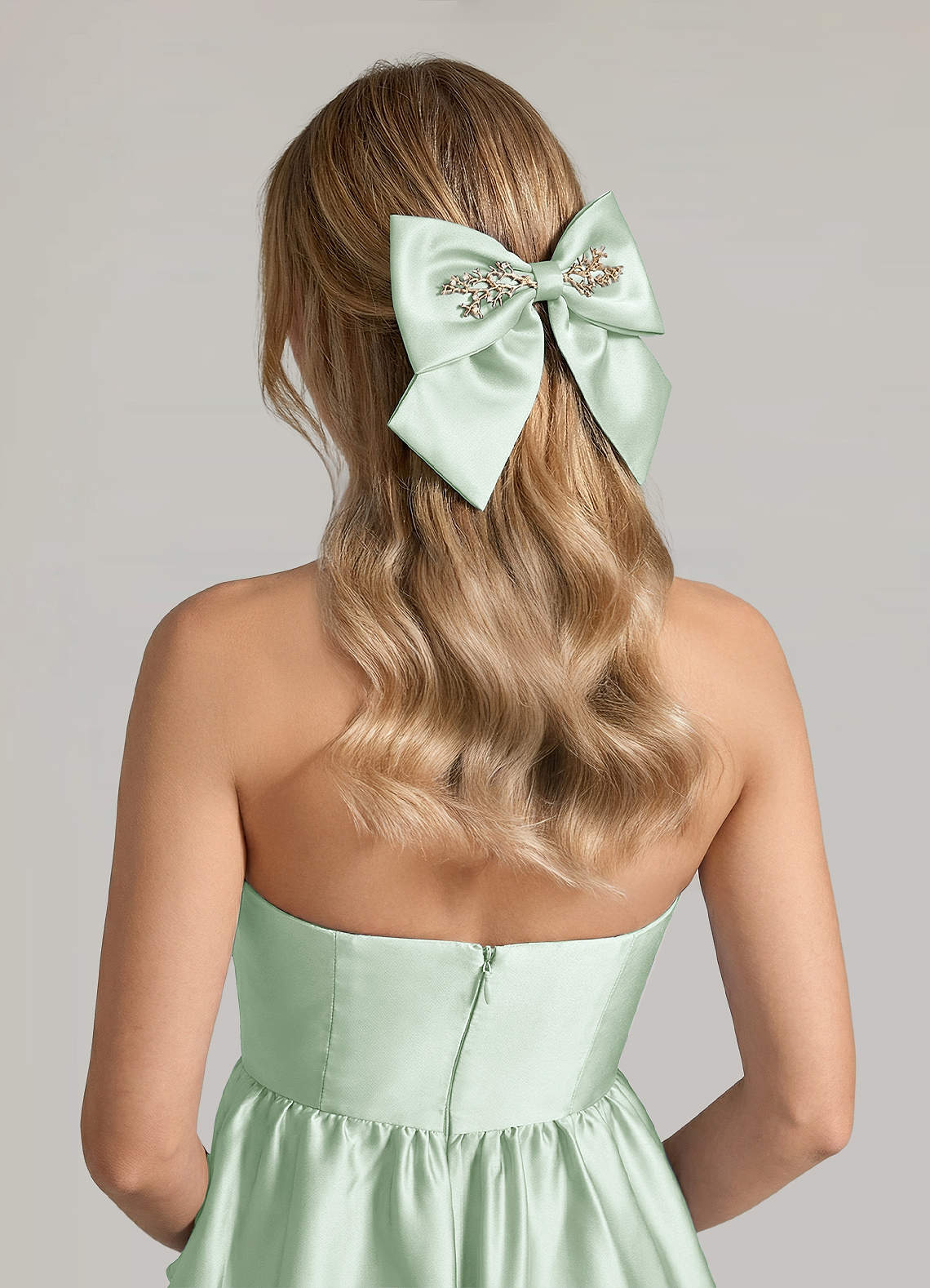 front Spinka do włosów z metalową kokardką w pasującym kolorze