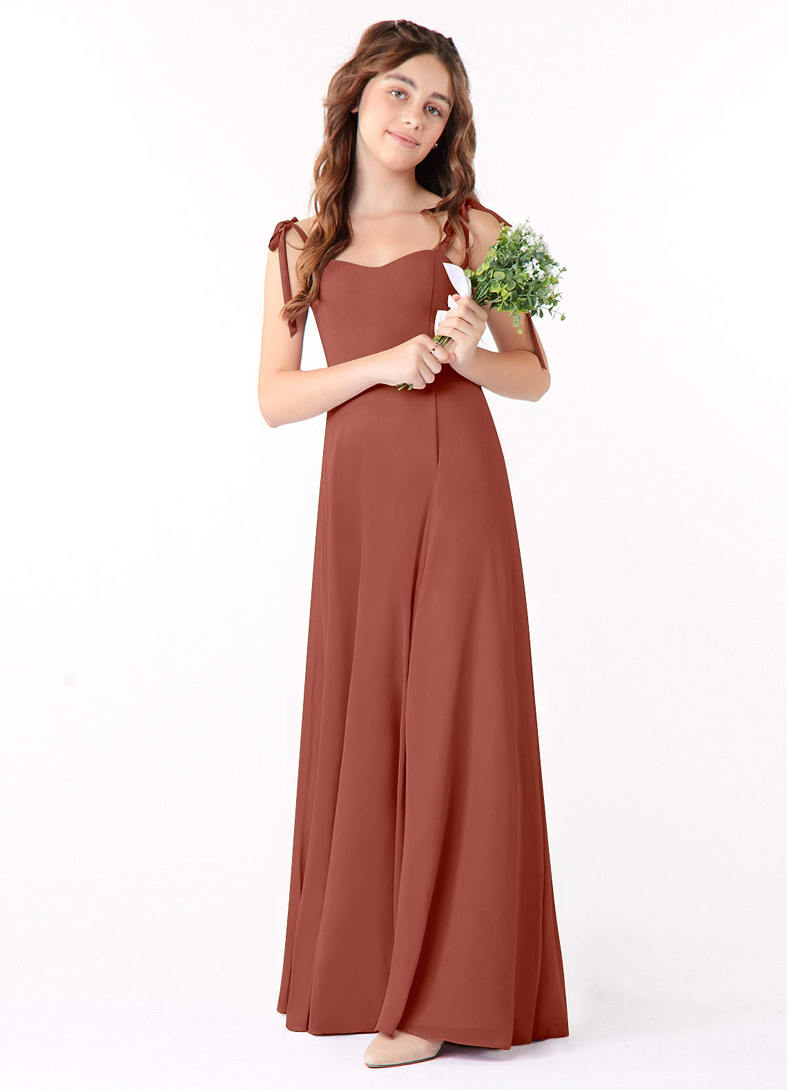 Azazie Rosey Junior Vestido de Castaño de Gasa de Corte En A con Escote de Corazón image1
