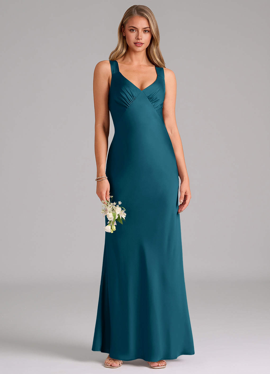 Azazie Kamila Robes de demoiselle d'honneur Robe Trapèze en Satin extensible Plissée Bleu Encre image1