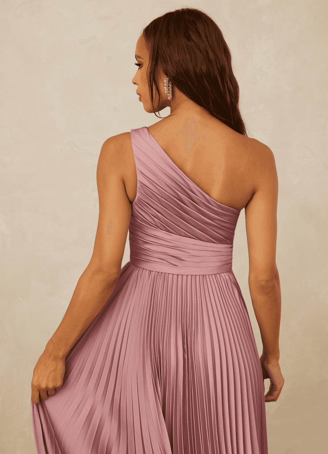 christian siriano pink tie shoulder dress Sometimes you just need pink gowns in Como with Alicia Silverstone!