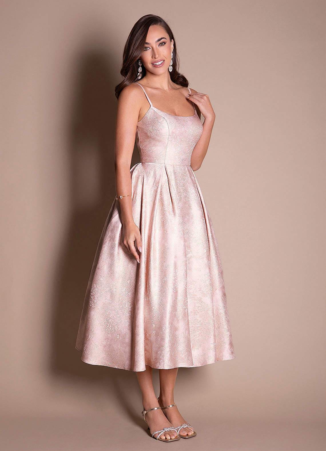 Vitoria Blush Guld Midikjole image8