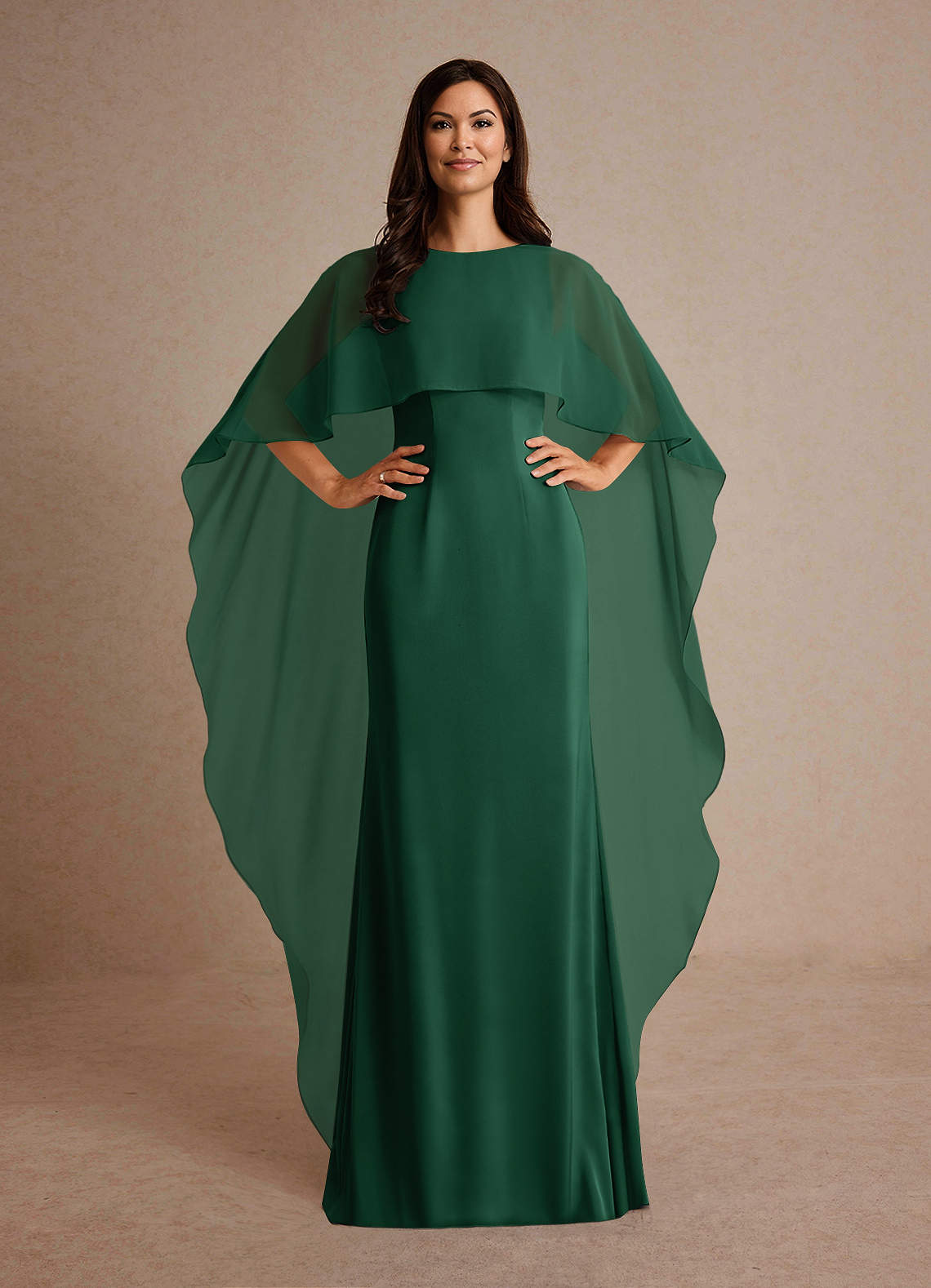 Azazie Milfred vestidos de madre de la novia Vestido de Verde Oscuro de Satén Elástico de Recto con Cuello de barco image1