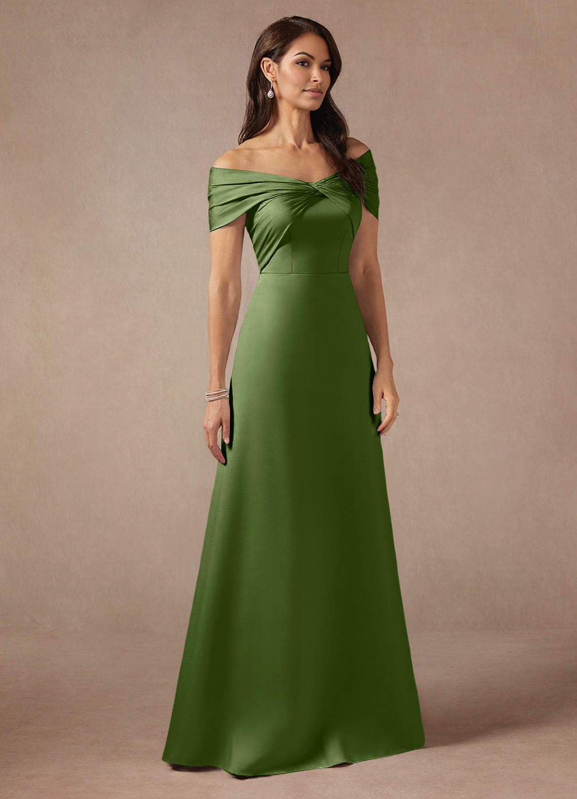 Azazie Amelia vestidos de madre de la novia Vestido de Enebro de Satén Elástico de Corte En A con Vestidos sin tirantes image3