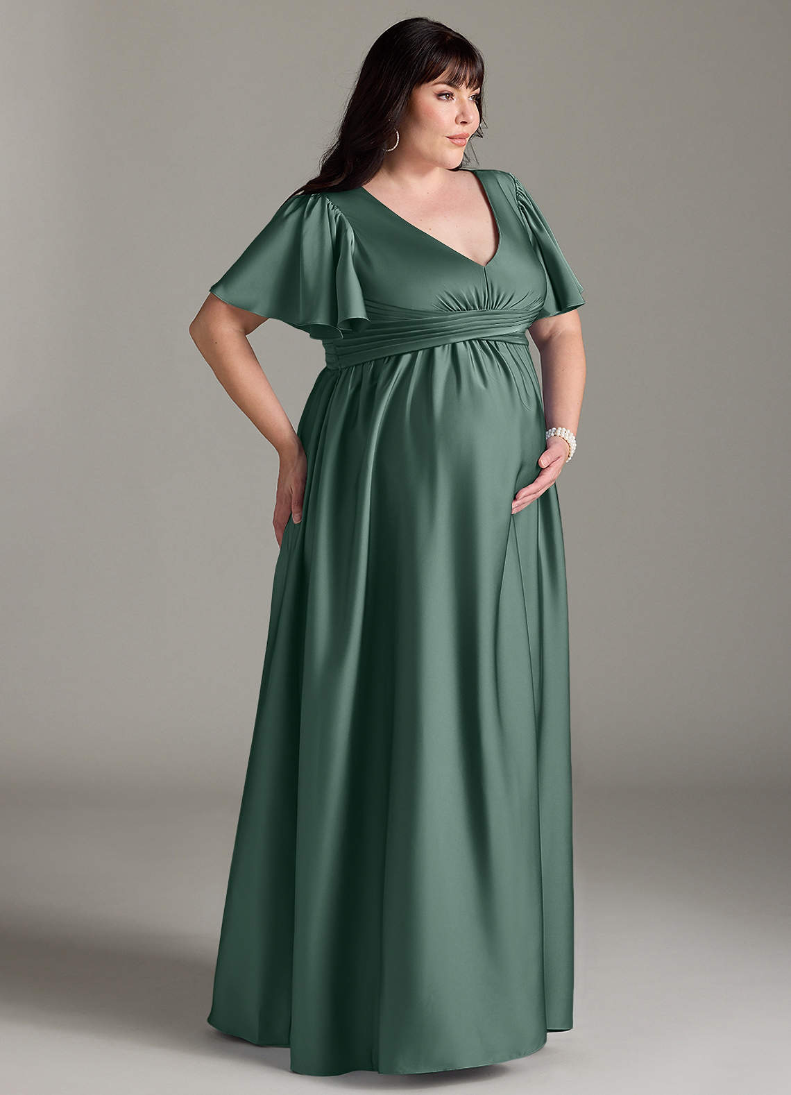 Azazie Verna vestidos de dama de honor de maternidad Vestido de Corte En A Volante Hasta el suelo Satén Elástico image11
