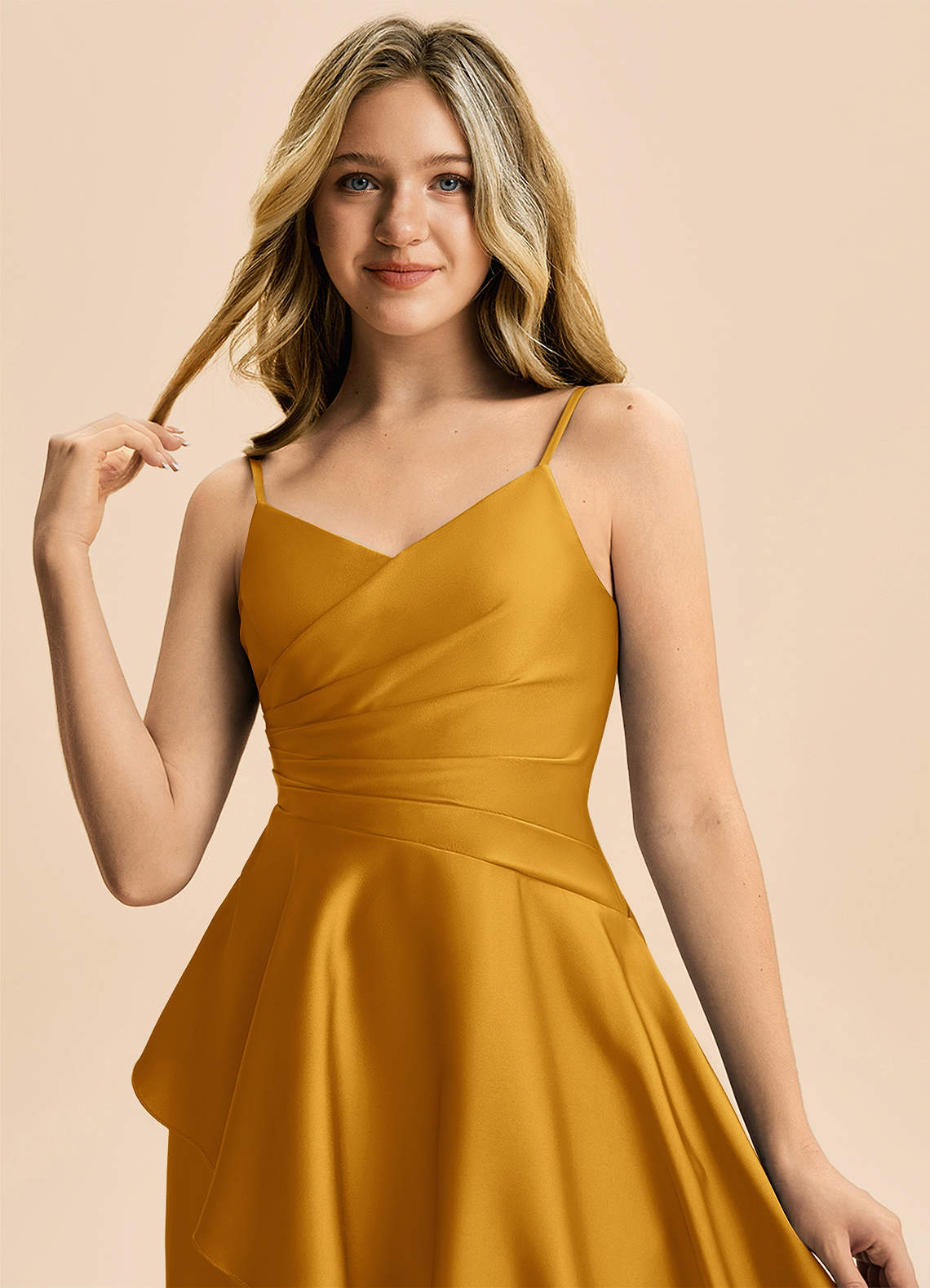 Azazie Eirlys Junior Vestido Caramelo de Cetim elástico de Linha A com Plissado image5