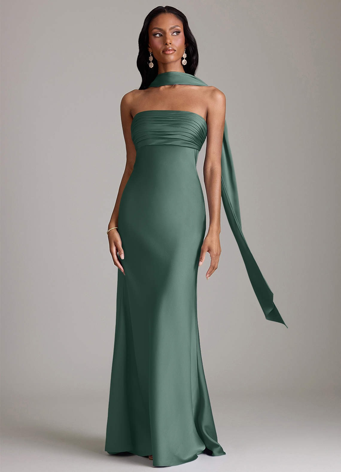 Azazie Saylor Brudtärnklänningar Klä av Sjöjungfru i Stretch Satin Axelbandslös Eukalyptus image8