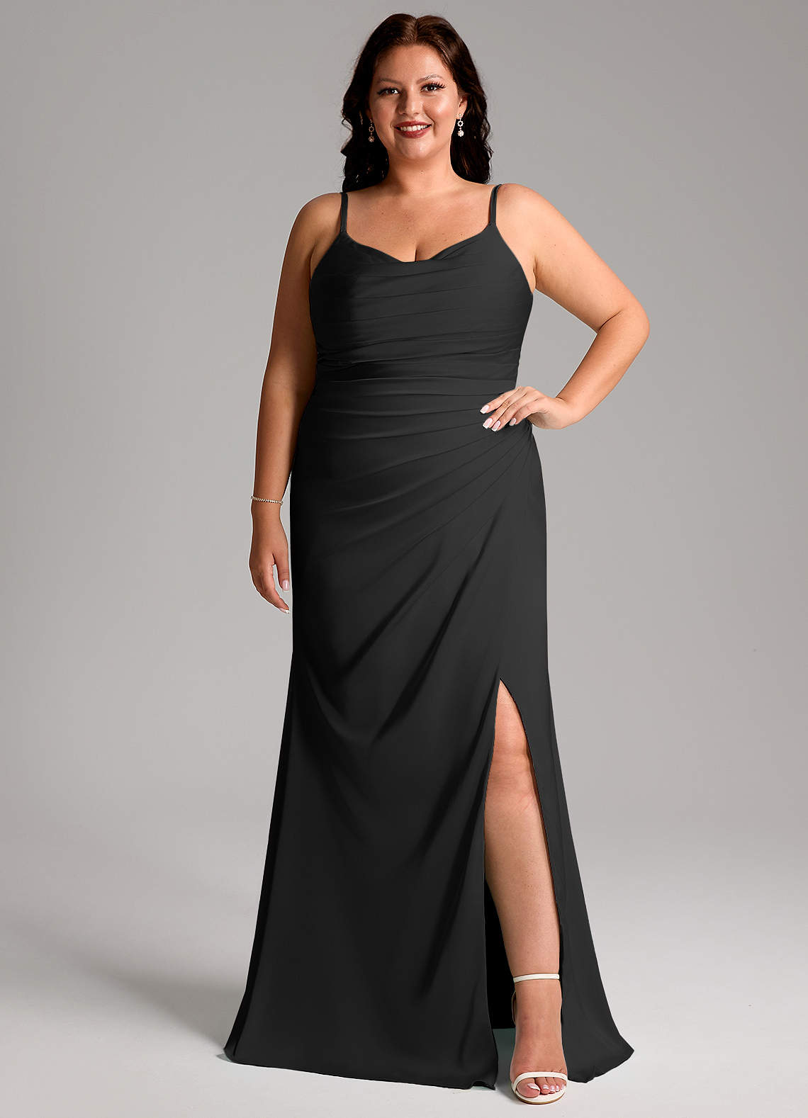 Azazie Deandra Brautjungfernkleider Meerjungfrau-Linie Plissee Stretch-Satin Kleid Schwarz image1