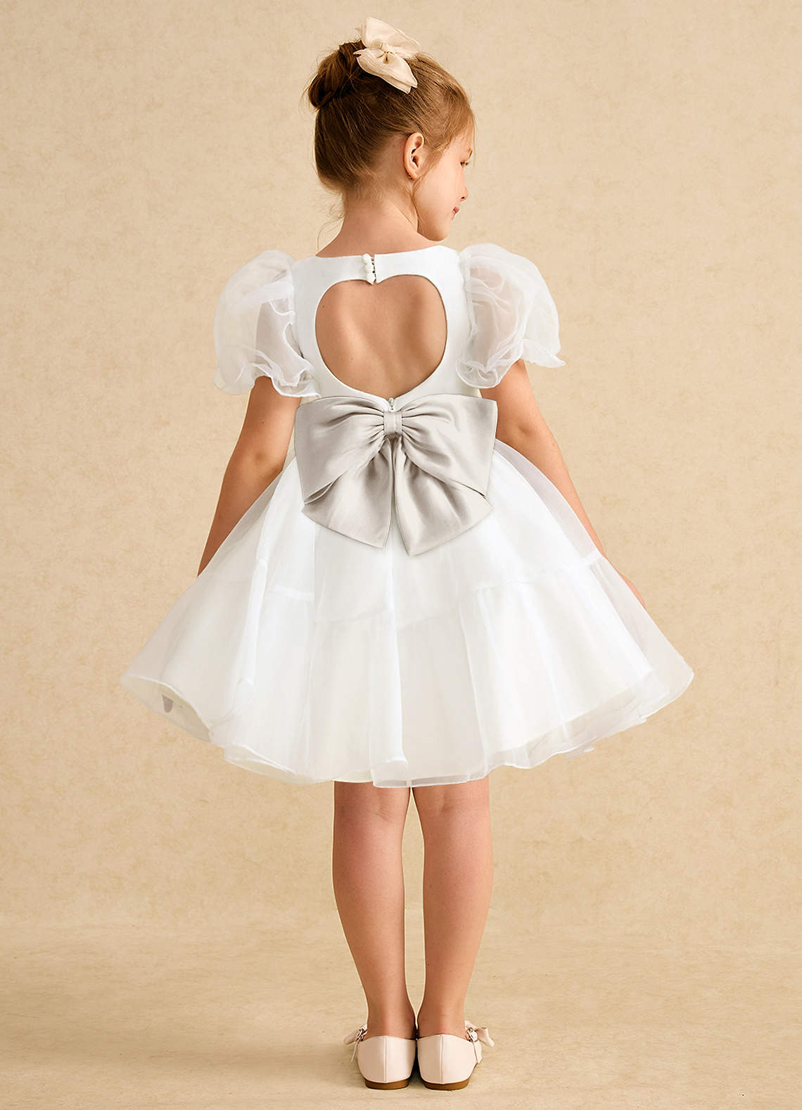 Azazie Debbie Abiti da Ragazza di Fiori Abito Principessa in Organza Scollo a Cuore Avorio Gelo image1