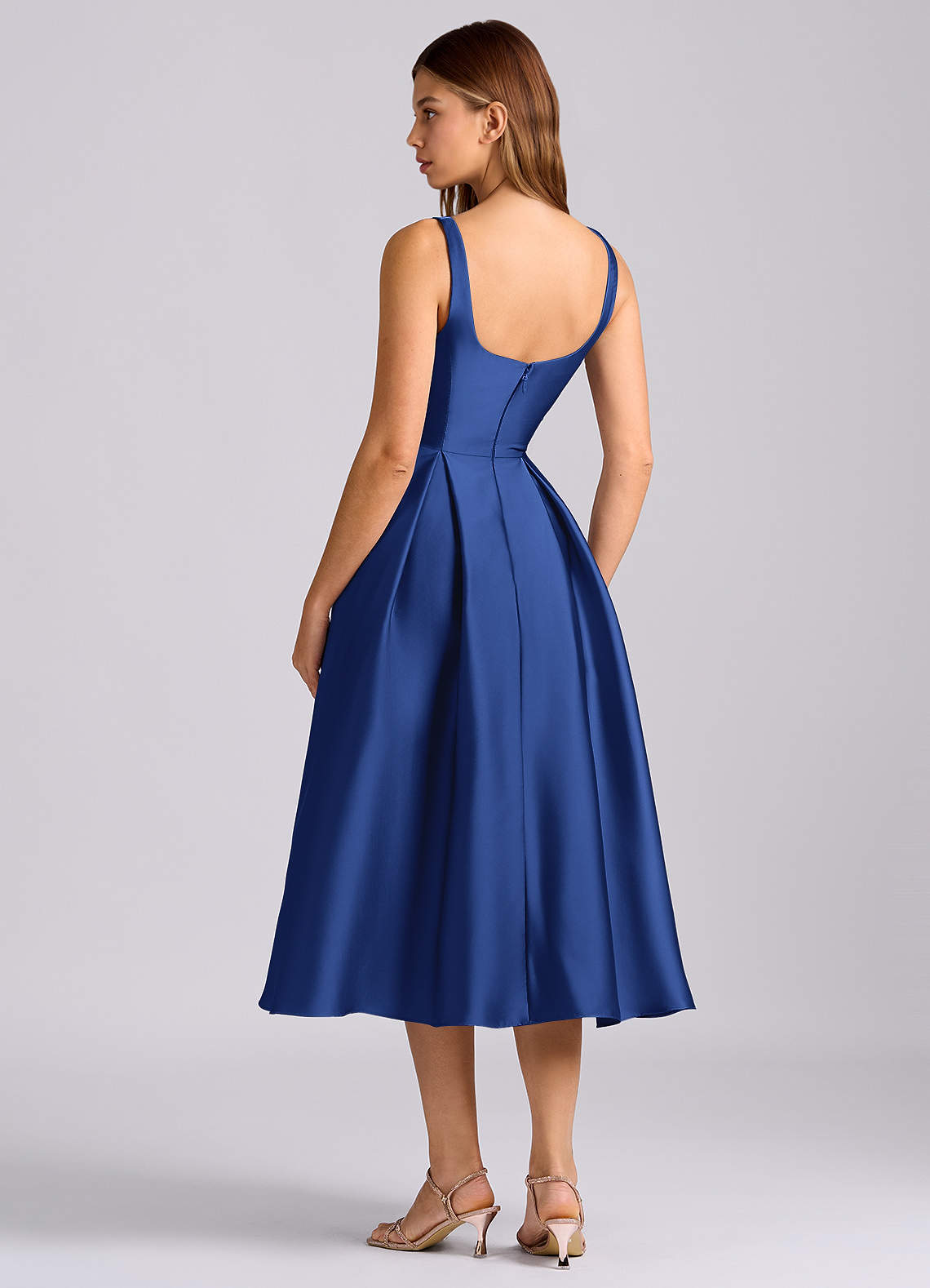 Azazie Amalie Vestidos de madrinha de casamento Vestido Royal Blue de Cetim elástico de Linha A com Plissado image4