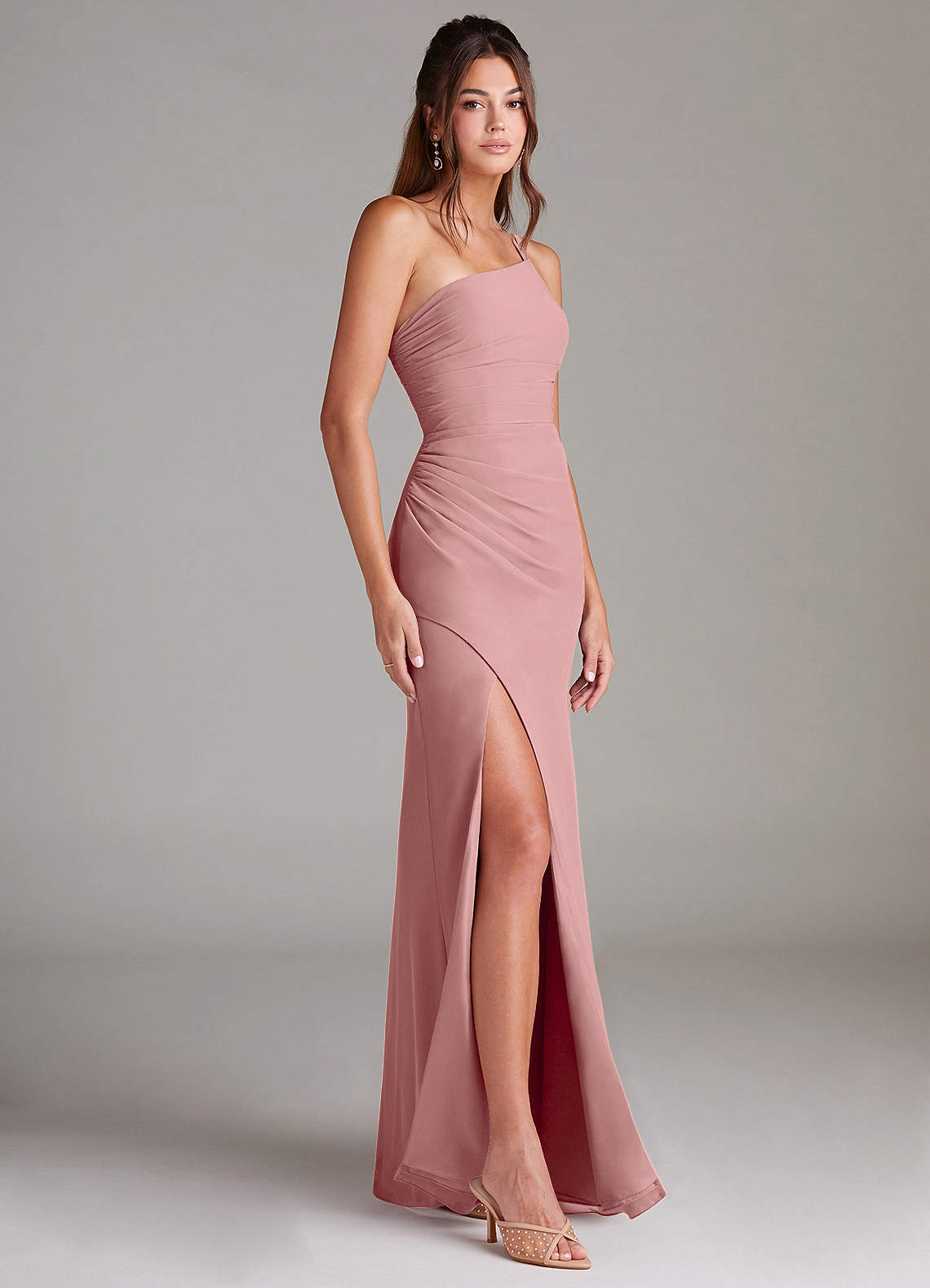 Azazie Eren Vestidos de damas de honor Vestido de Rosa Polvorienta de Gasa de Corte Recto con Hombro unilateral image3
