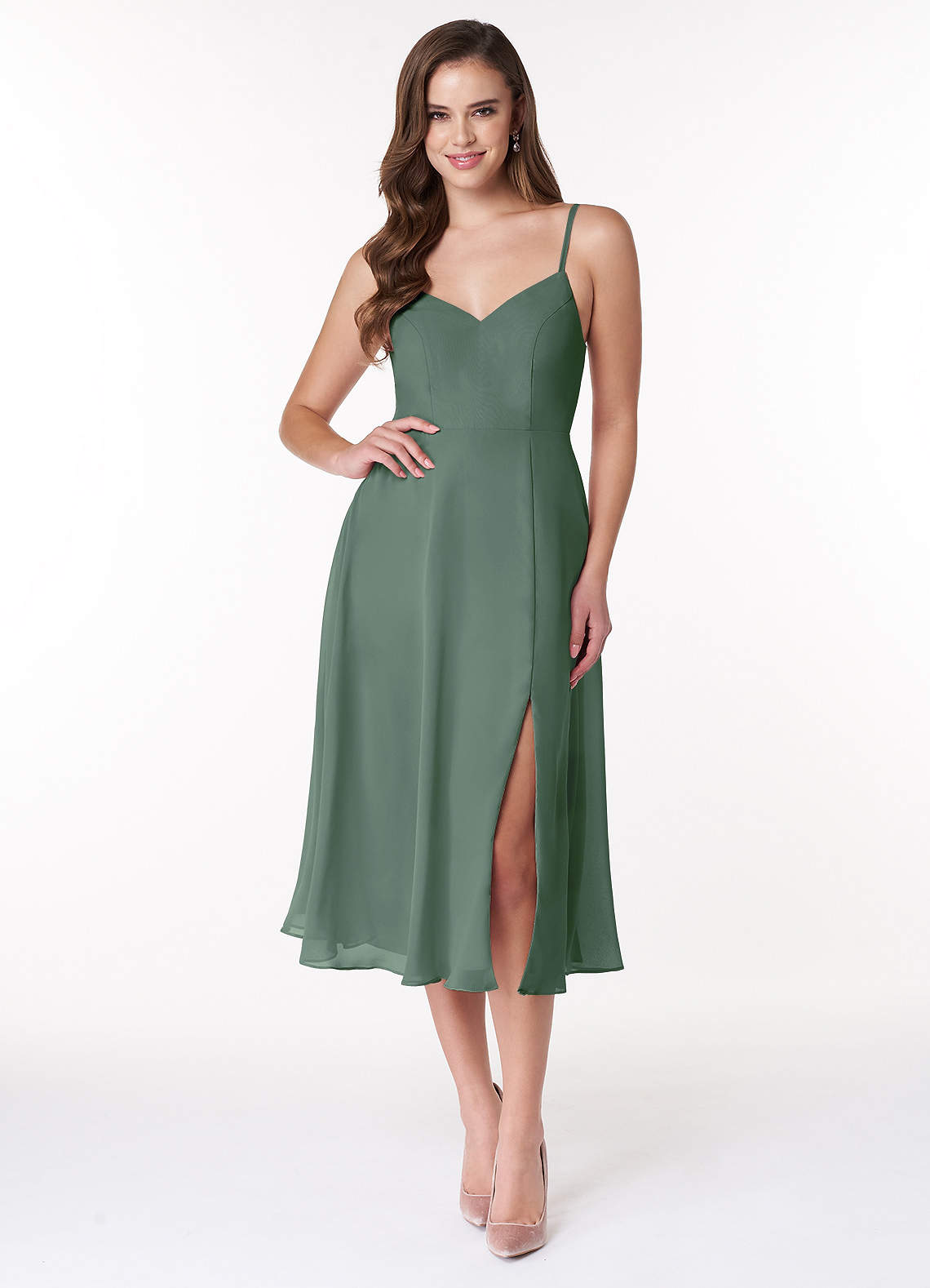 Azazie Clarissa Robes de demoiselle d'honneur Robe Trapèze en Mousseline de soie Col en V Eucalyptus image1