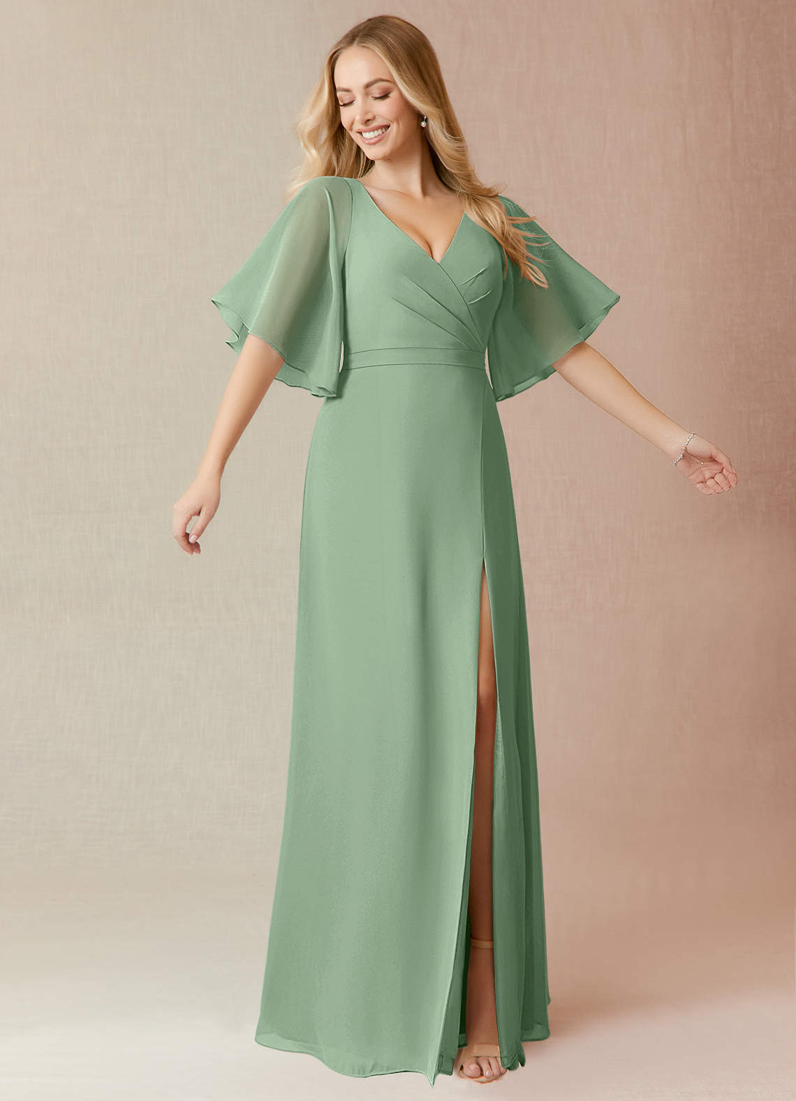 Azazie Cierra Robes de demoiselle d'honneur Robe Trapèze en Mousseline de soie Col en V Matcha image1