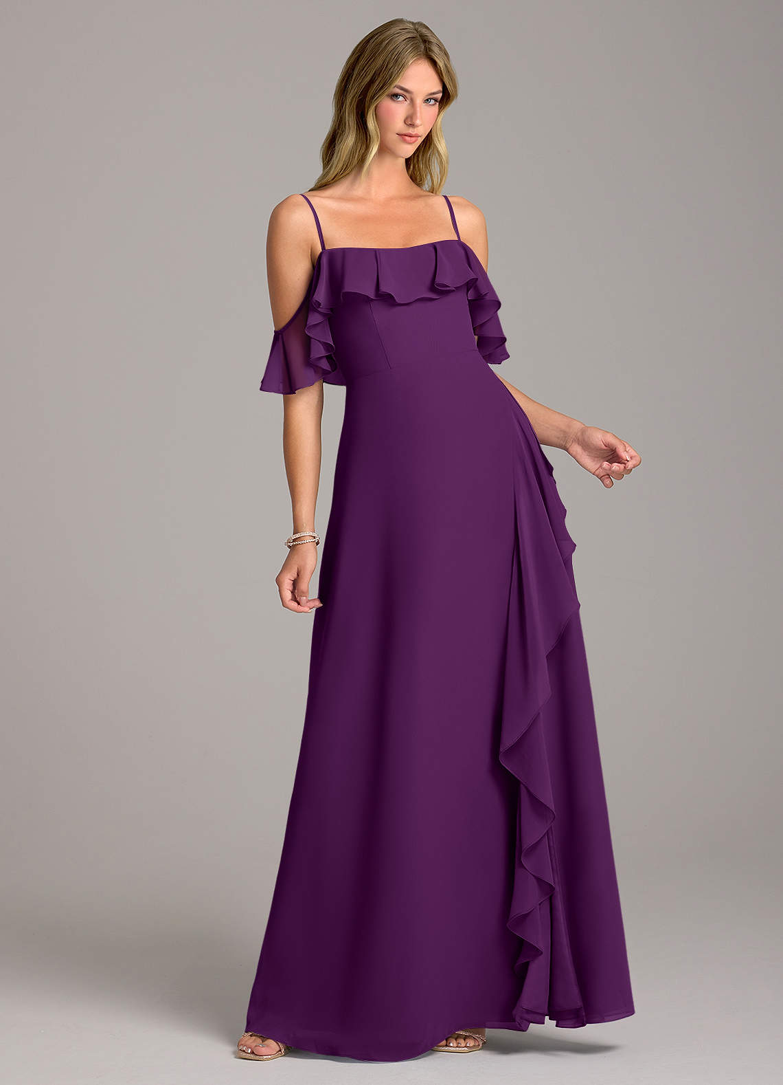 Azazie Aubrie Brautjungfernkleider A-Linie Schulterfrei Chiffon Kleid Traube image1