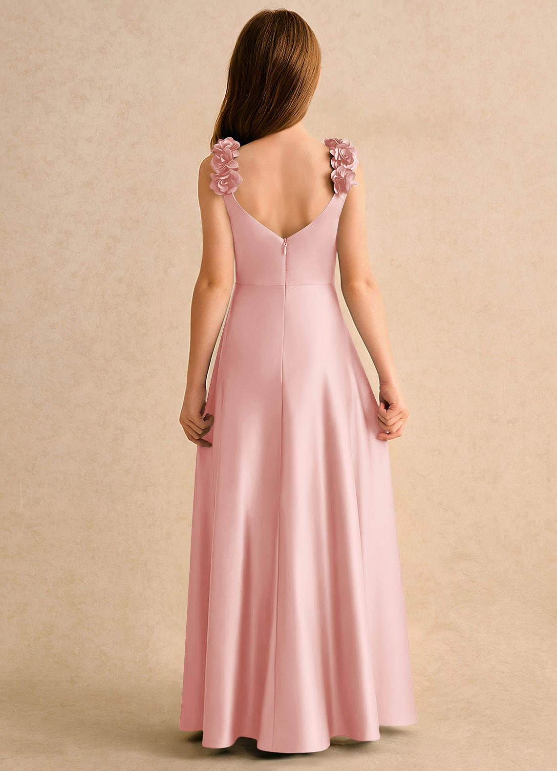 Azazie Rosita Girls Formal Robe Demoiselle D'honneur Fillette Robe Trapèze en Satin extensible Plissée Rose Poudré image4