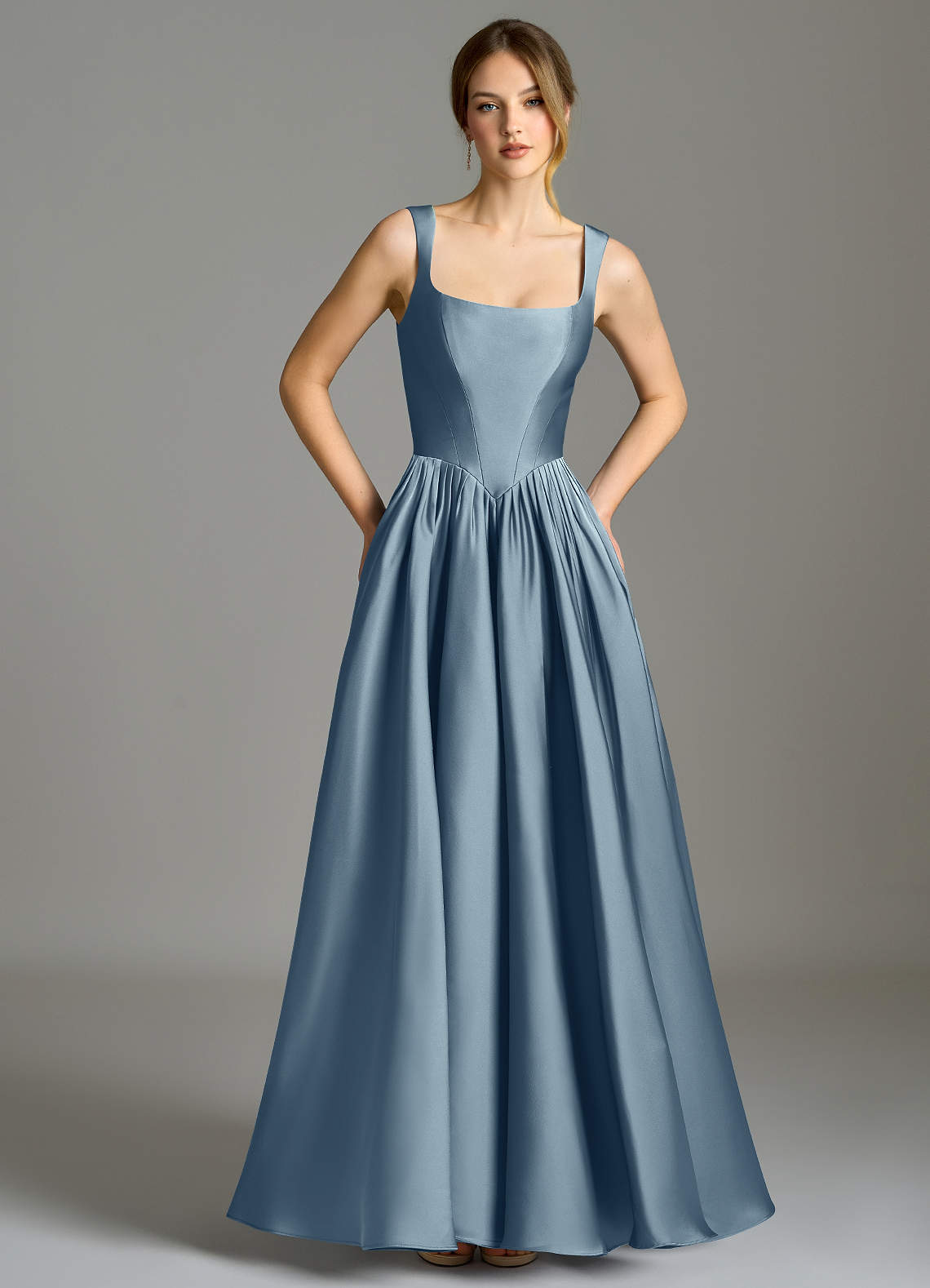 Azazie Verina Vestidos de madrinha de casamento Vestido Azul Empoeirado de Cetim elástico de Linha A com Plissado image2