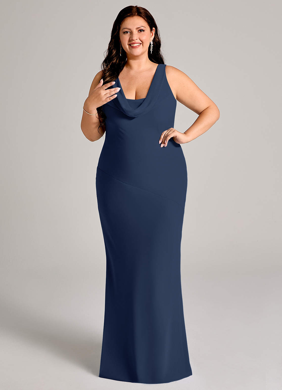 Azazie Rylina Vestidos de damas de honor Vestido de Azul Marino Oscuro de Gasa de Corte Sirena con Plisado image3