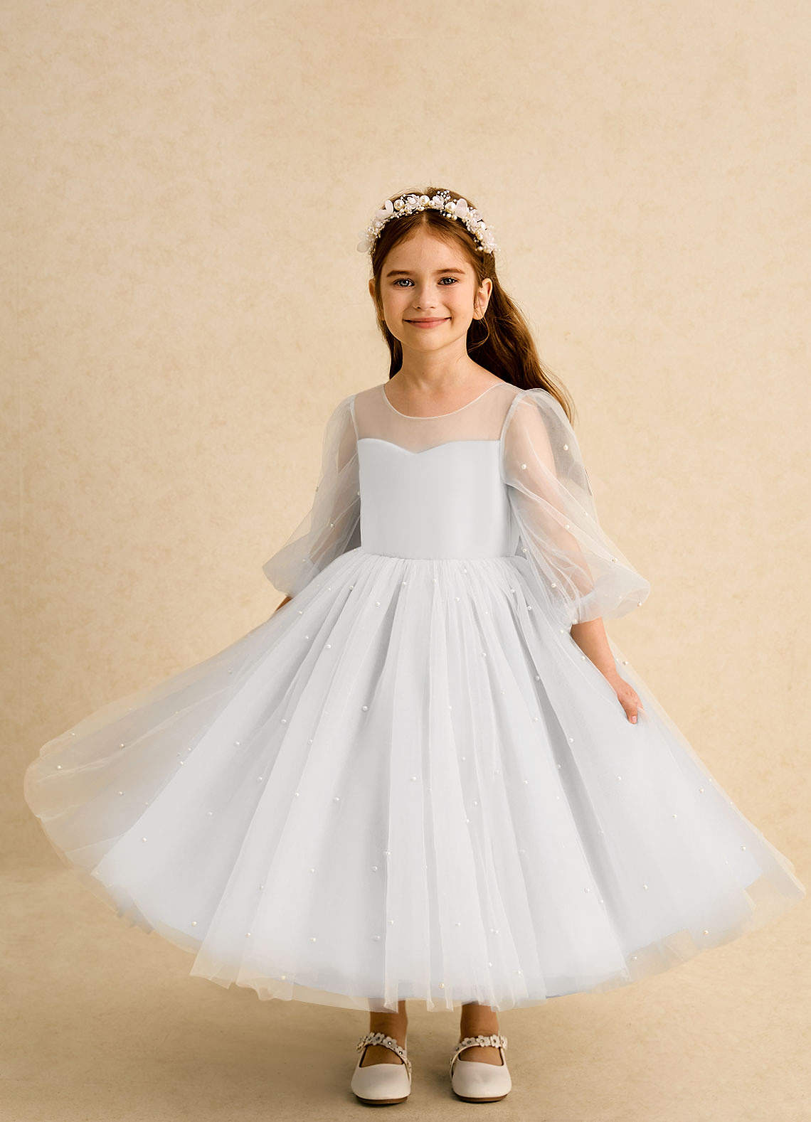 Azazie Trudy vestidos de niña de las flores Vestido de Blanco de Tul de Corte Princesa con Escote de Corazón image4