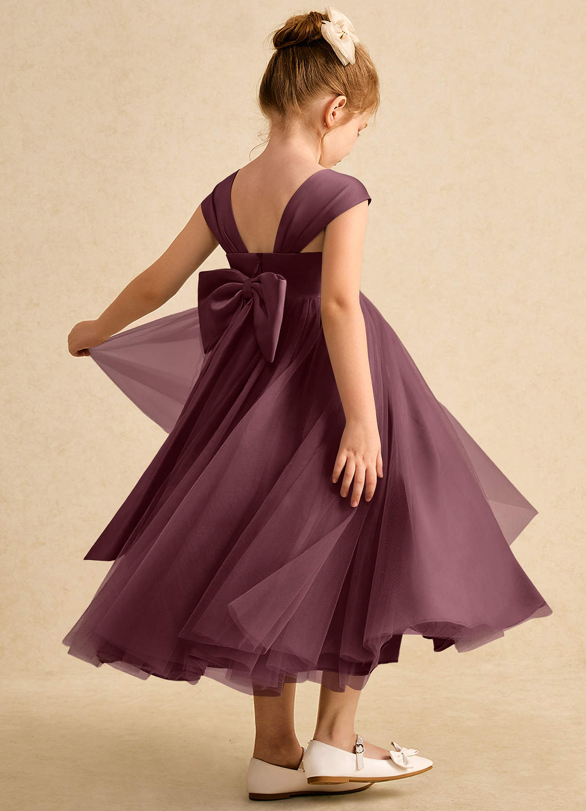 Azazie Chickadee vestidos de niña de las flores Vestido de Sangrado de Satin Mate de Princesa con Escote de Corazón image1
