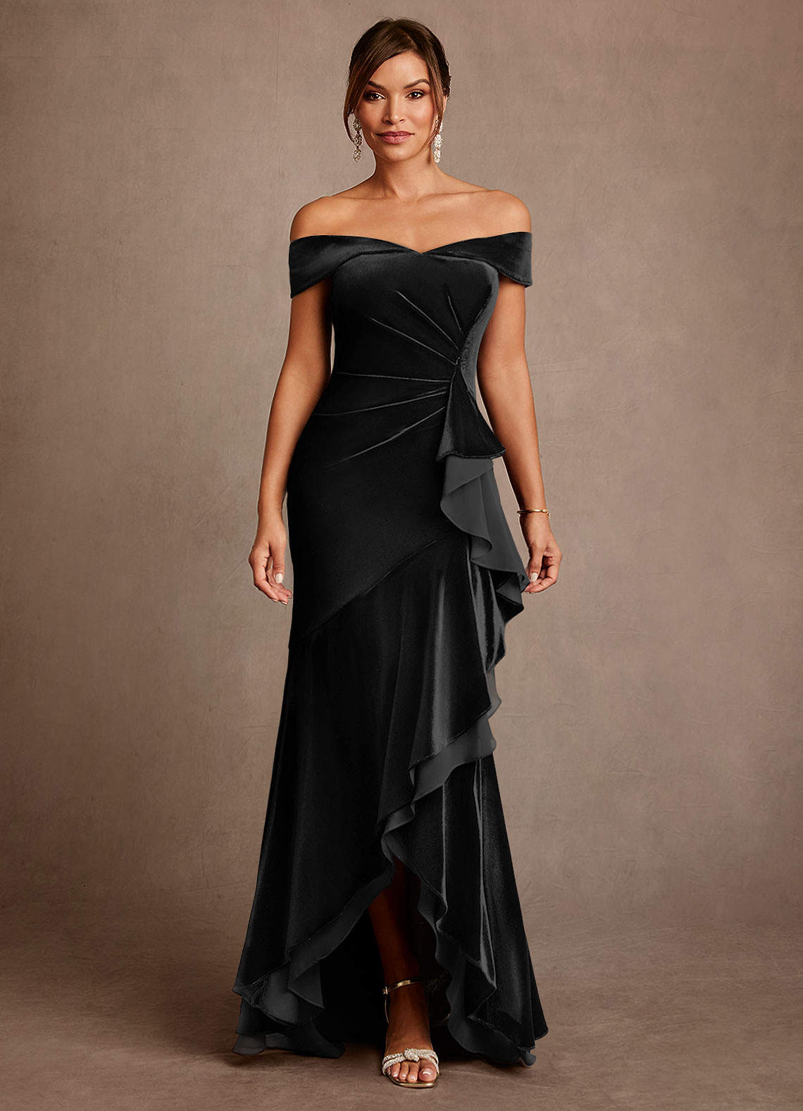 Azazie Billings Black Mermaid Off the Shoulder Velvet Dress | Azazie
