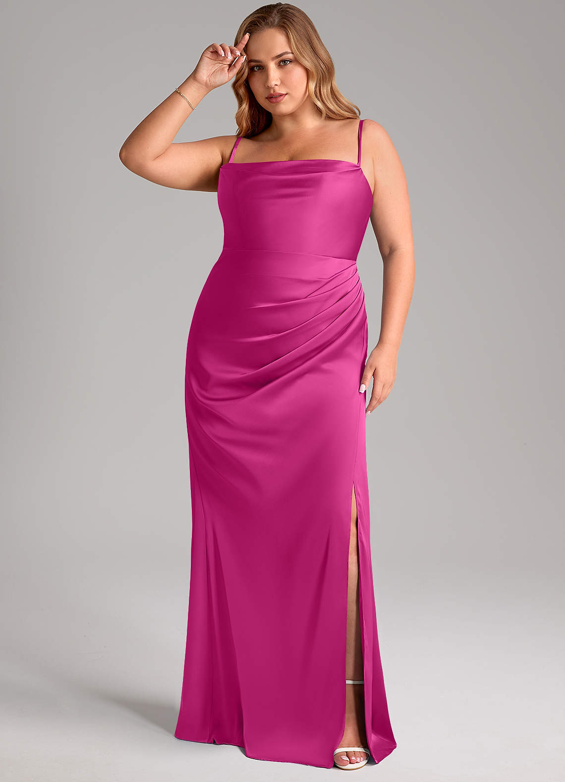 Azazie Leonis Vestidos de damas de honor Vestido de Fucsia de Satén Elástico de Corte Sirena Convertible con Plisado image10