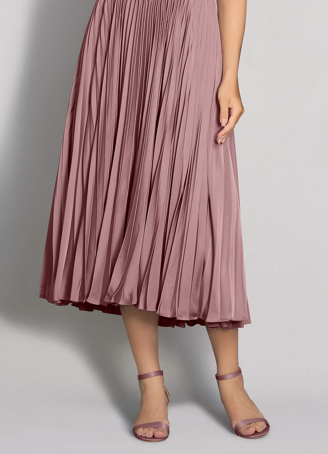 front Matching Color Matte Satin Block Heel Sandals & Envelope Clutch Set