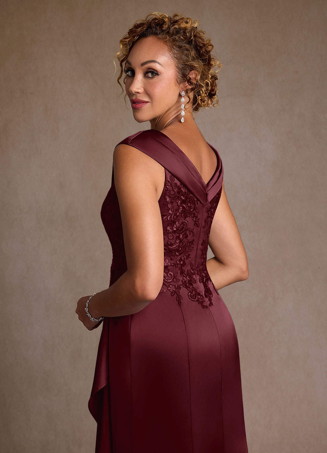 Azazie Santa Monica vestidos de madre de la novia Vestido de Cabernet de Encaje de Corte en A image5