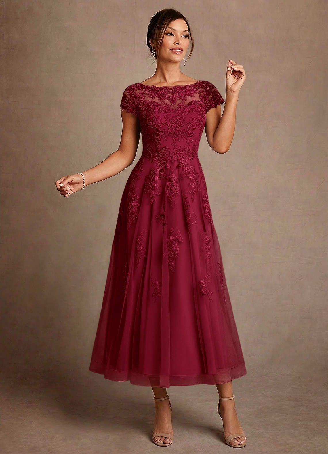 Azazie Jolanda Mère de la mariée Robes Robe Trapèze en Dentelle Bourgogne image2